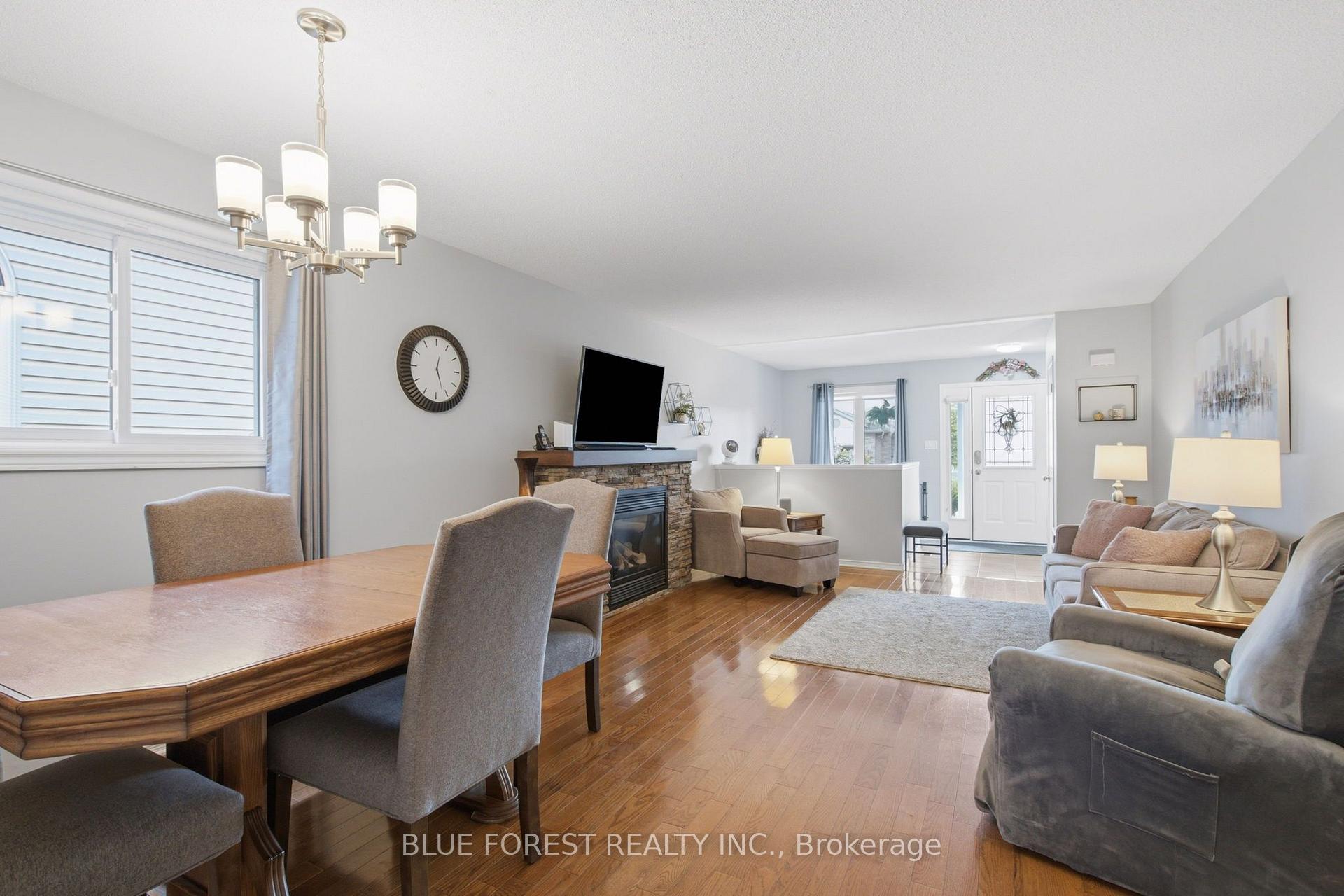 Photo 11 of Unit 28, 335 Lighthouse Road, London, South U — HOMEH