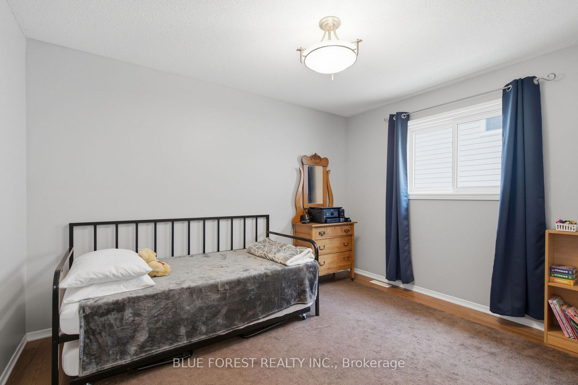 Photo 21 of Unit 28, 335 Lighthouse Road, London, South U — HOMEH