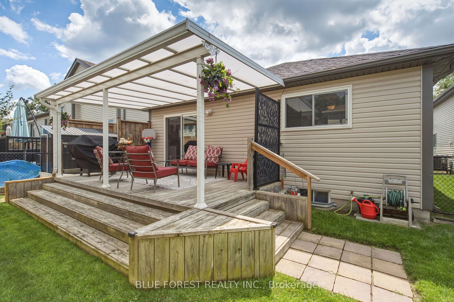 Photo 38 of Unit 28, 335 Lighthouse Road, London, South U — HOMEH