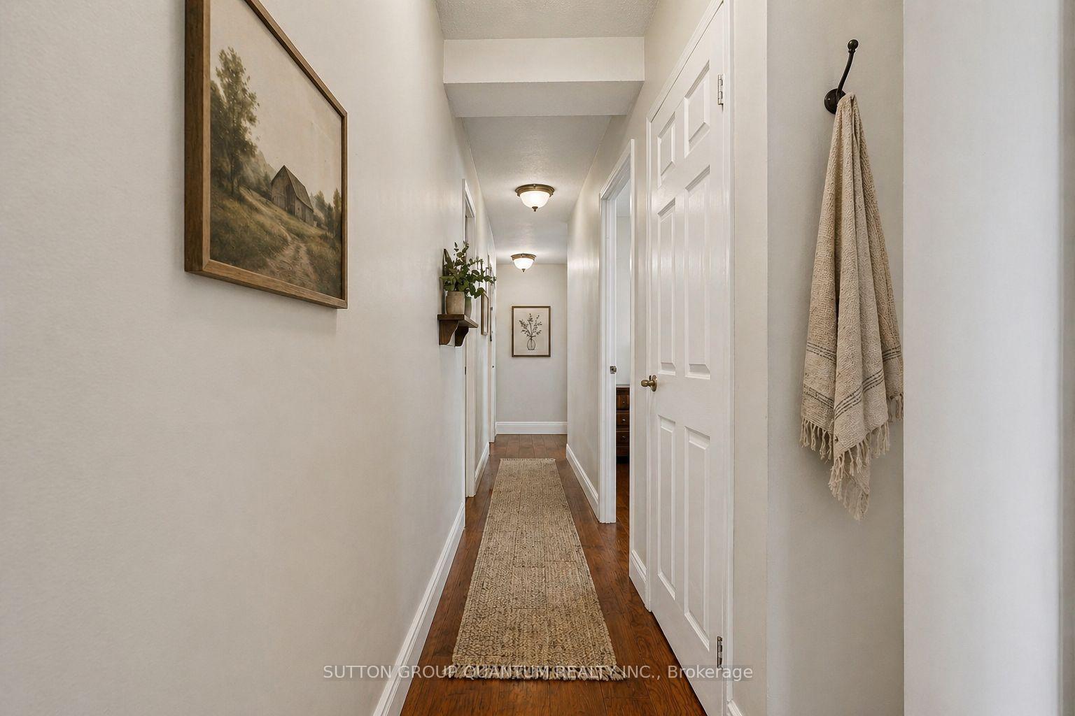 Photo 5 of Unit 802, 2345 Confederation Parkway, Mississauga, Cooksville — HOMEH