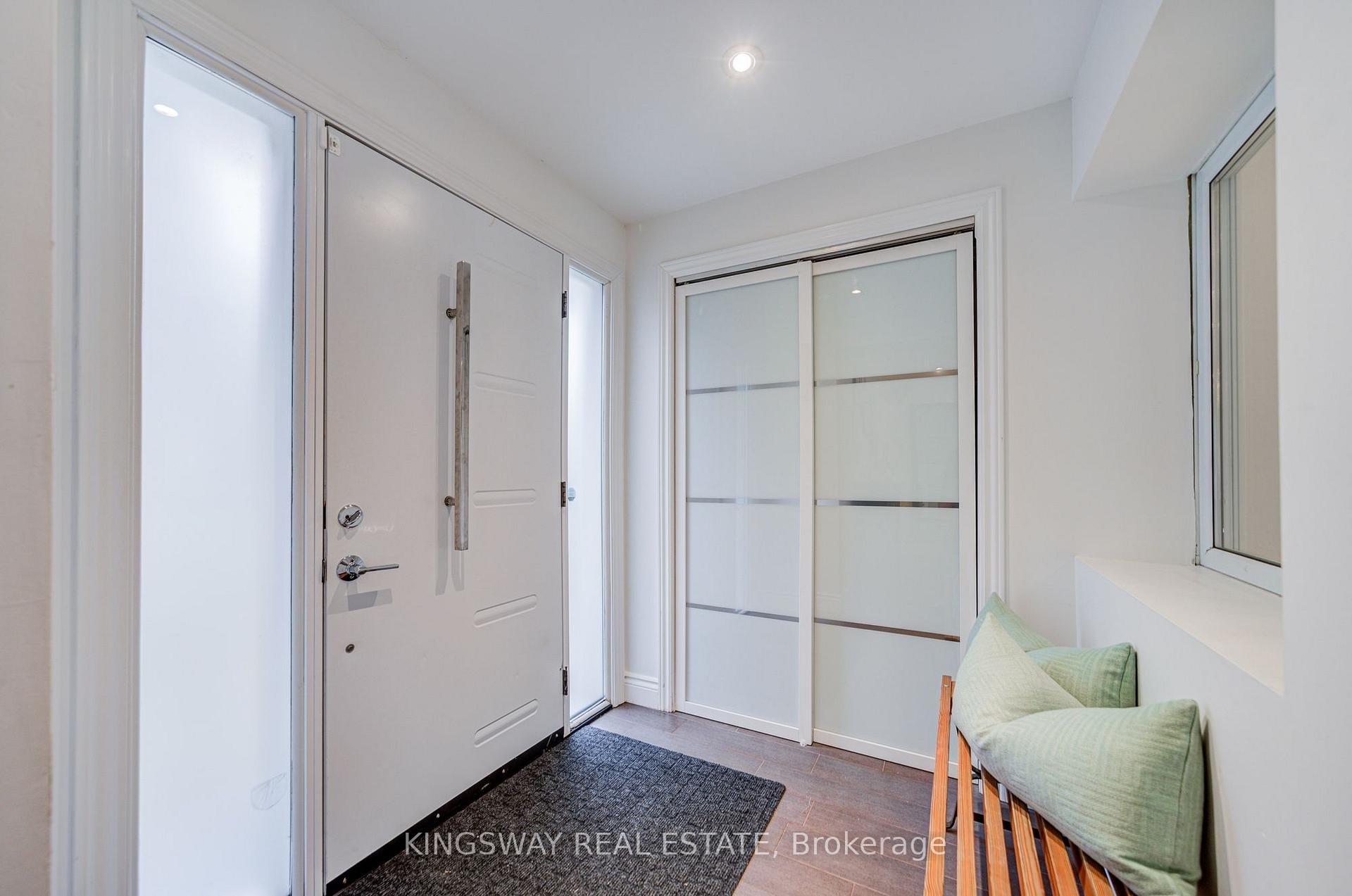 Photo 3 of 20 Wigmore Drive, North York, Victoria Village — HOMEH