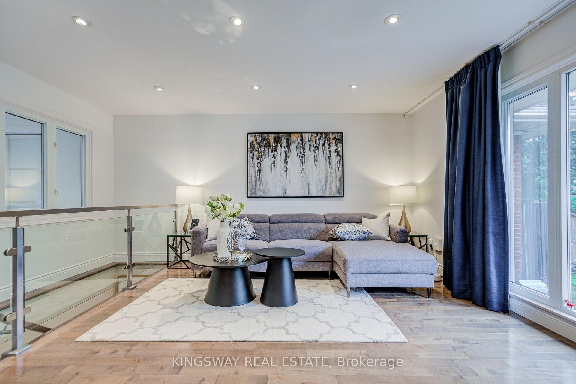 Photo 7 of 20 Wigmore Drive, North York, Victoria Village — HOMEH