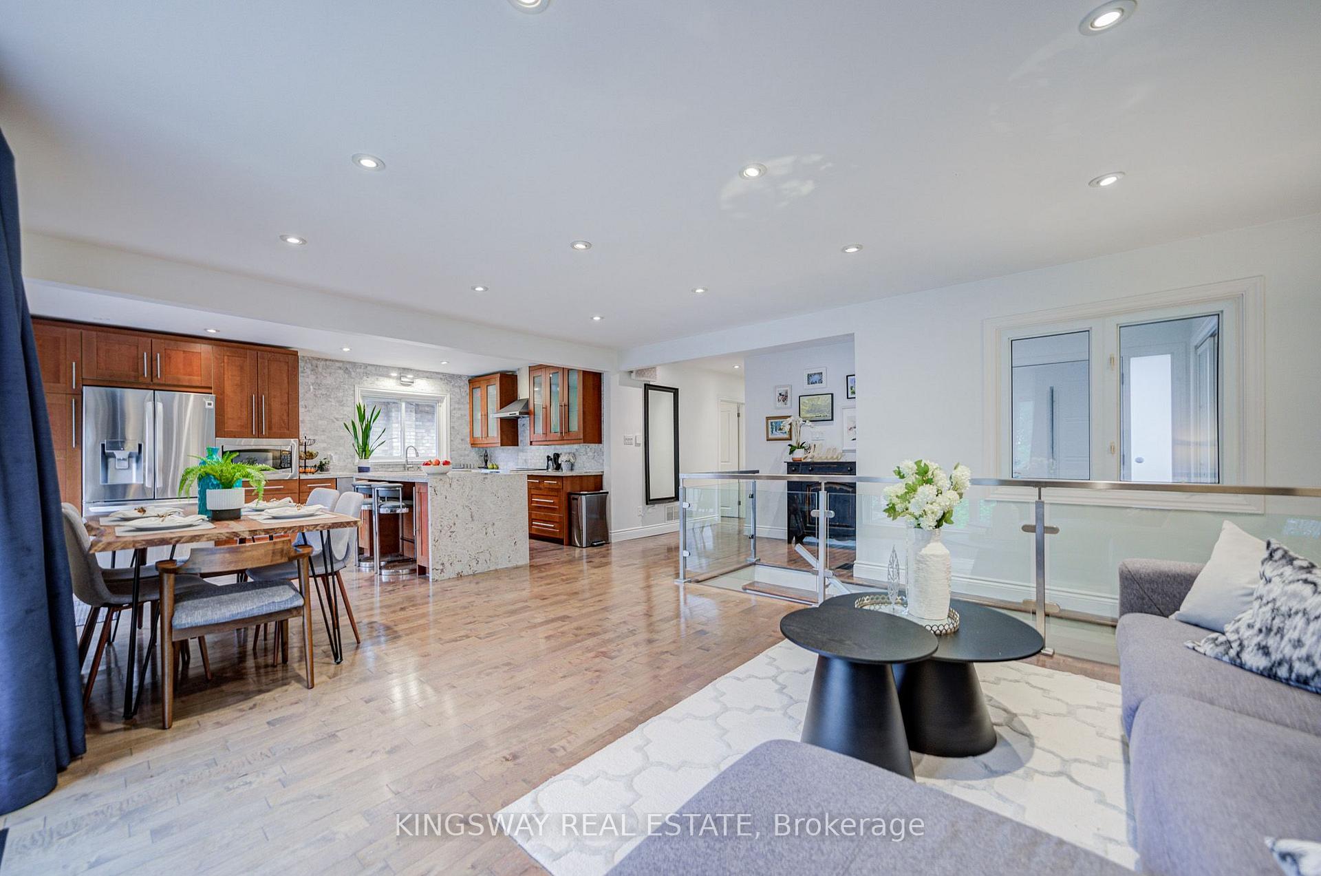 Photo 9 of 20 Wigmore Drive, North York, Victoria Village — HOMEH