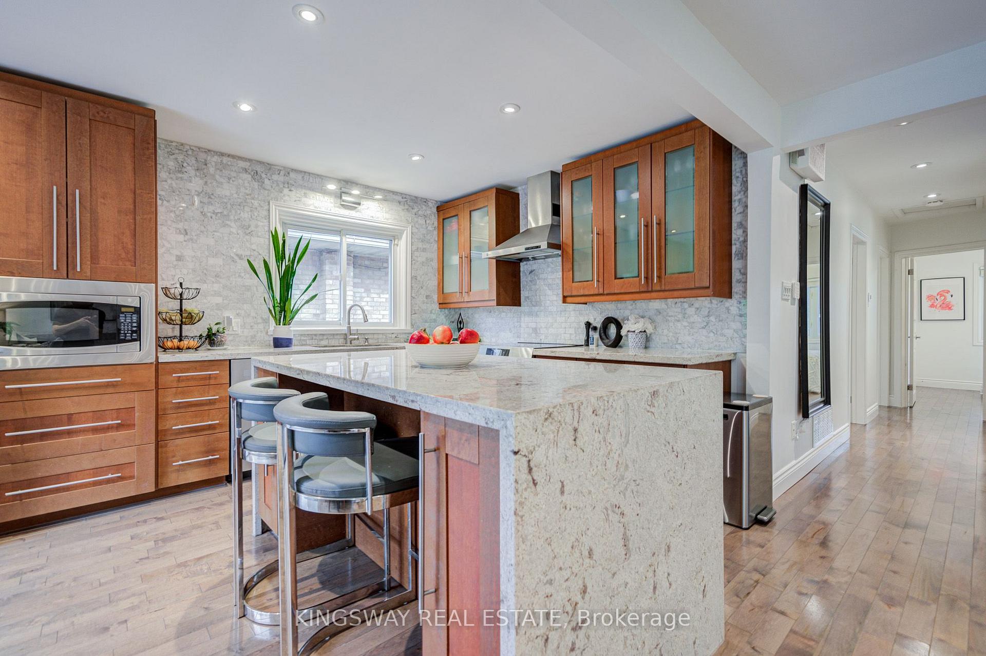 Photo 14 of 20 Wigmore Drive, North York, Victoria Village — HOMEH