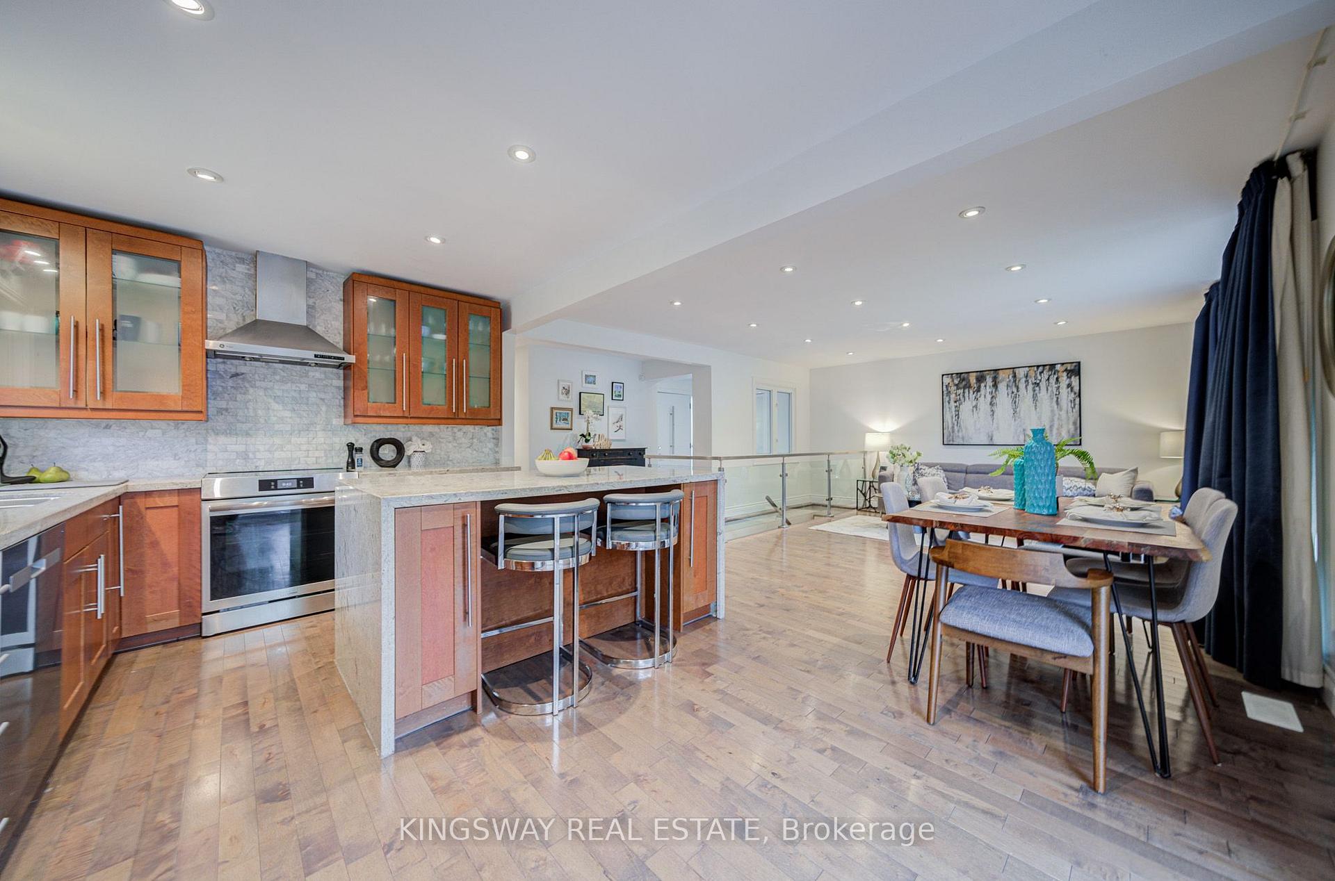Photo 16 of 20 Wigmore Drive, North York, Victoria Village — HOMEH