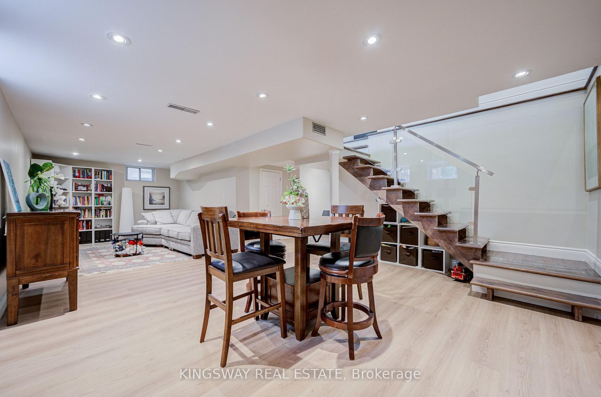 Photo 31 of 20 Wigmore Drive, North York, Victoria Village — HOMEH