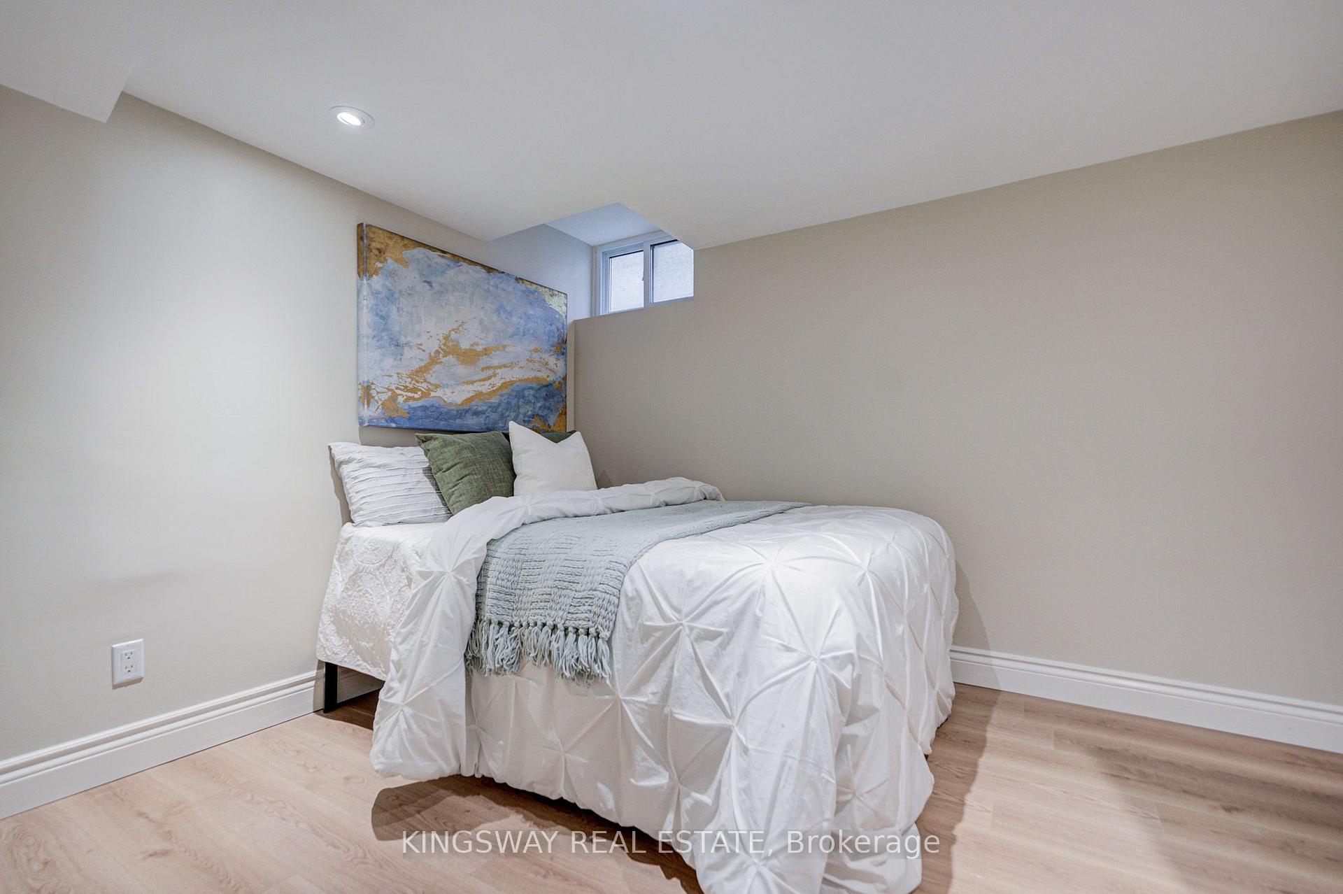 Photo 42 of 20 Wigmore Drive, North York, Victoria Village — HOMEH