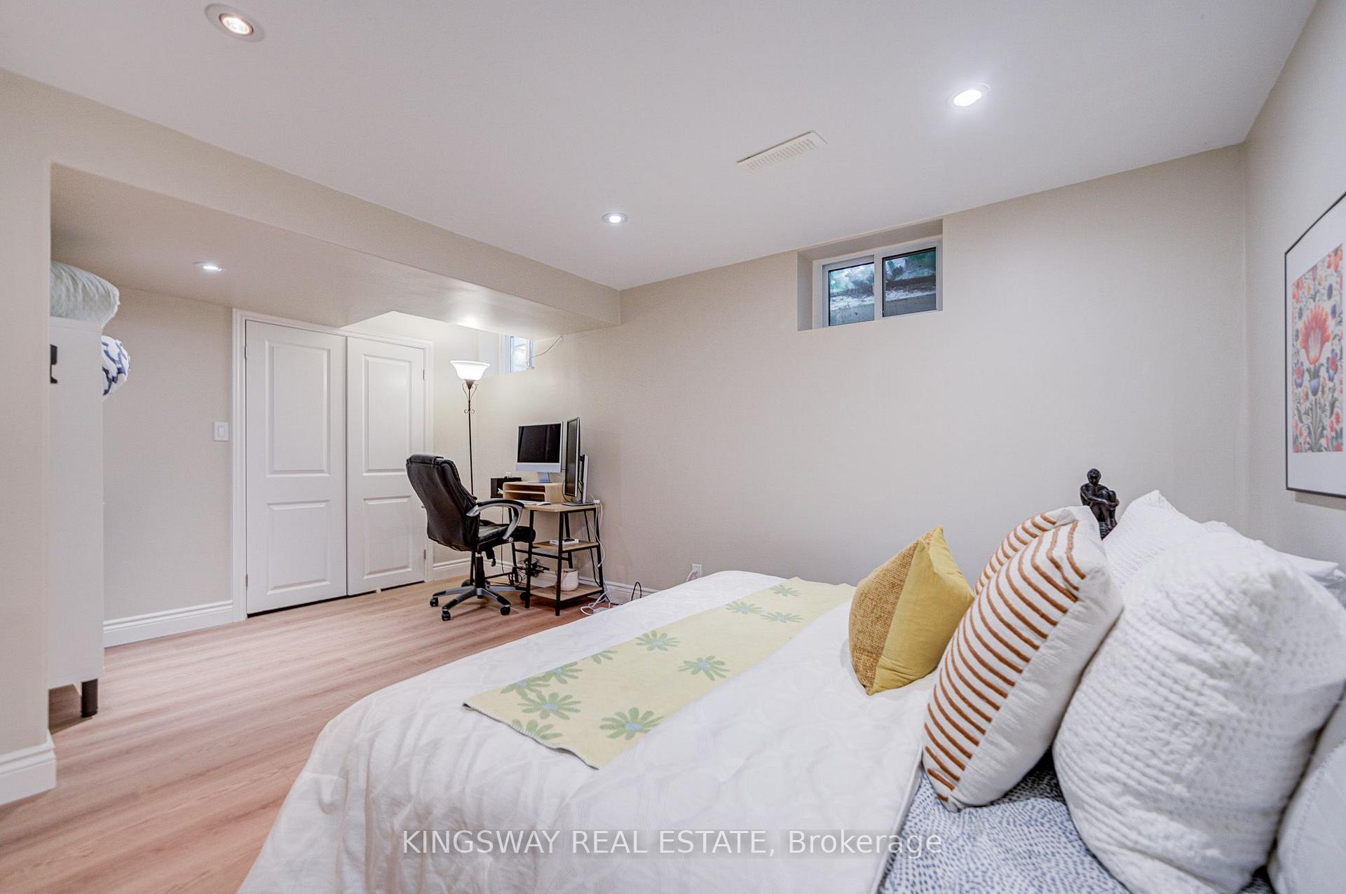 Photo 44 of 20 Wigmore Drive, North York, Victoria Village — HOMEH