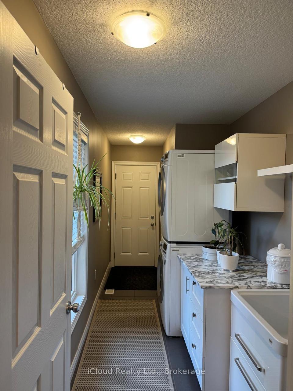 Photo 21 of Unit 29, 14 Amos Drive, Guelph, Kortright Hills — HOMEH