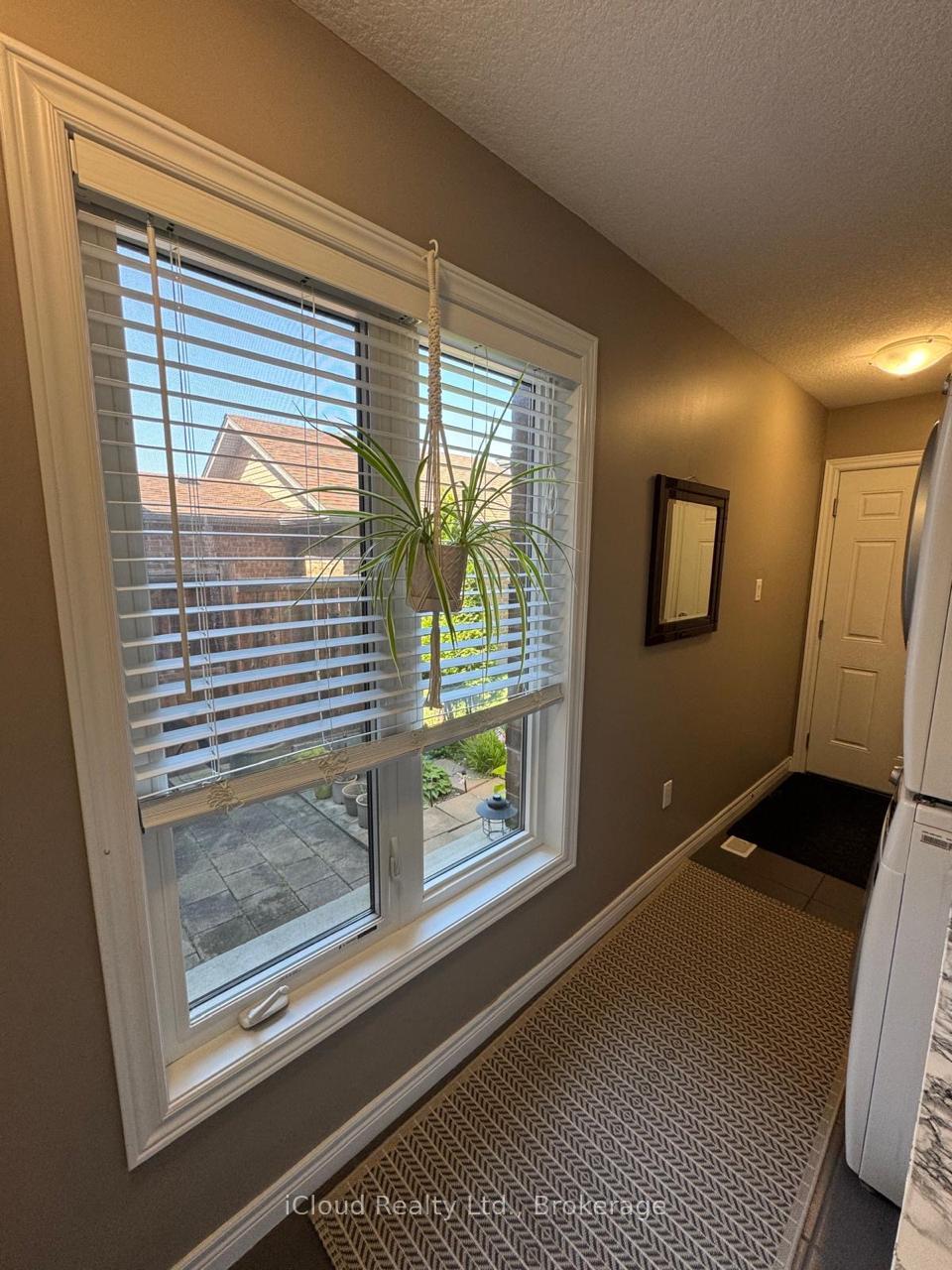 Photo 26 of Unit 29, 14 Amos Drive, Guelph, Kortright Hills — HOMEH