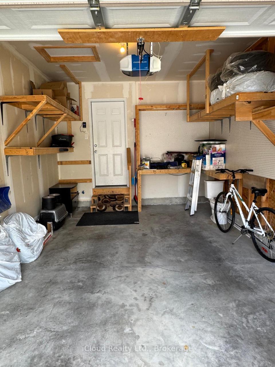 Photo 27 of Unit 29, 14 Amos Drive, Guelph, Kortright Hills — HOMEH