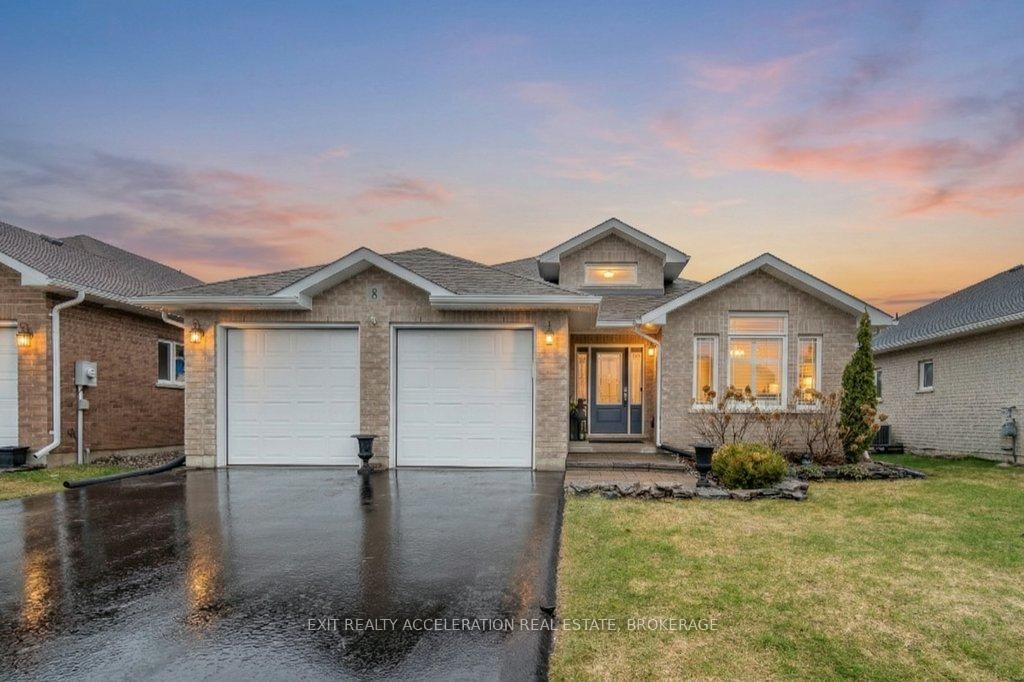 Front of 8 Briarwood Crescent