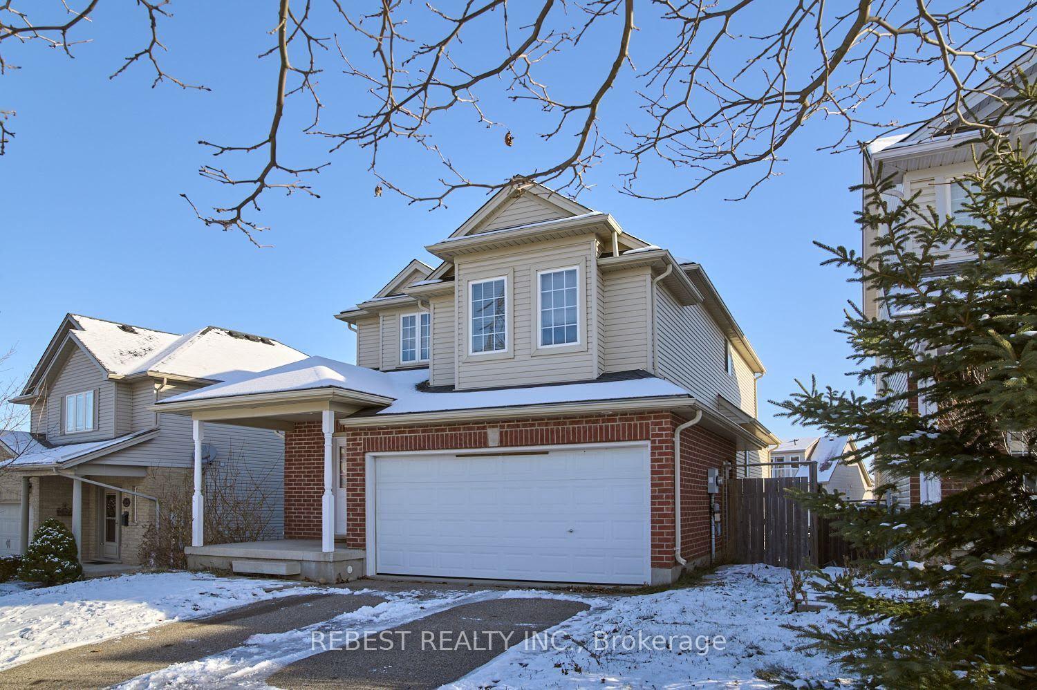 Photo 1 of 655 Interlaken Drive, Waterloo, Clair Hills — HOMEH