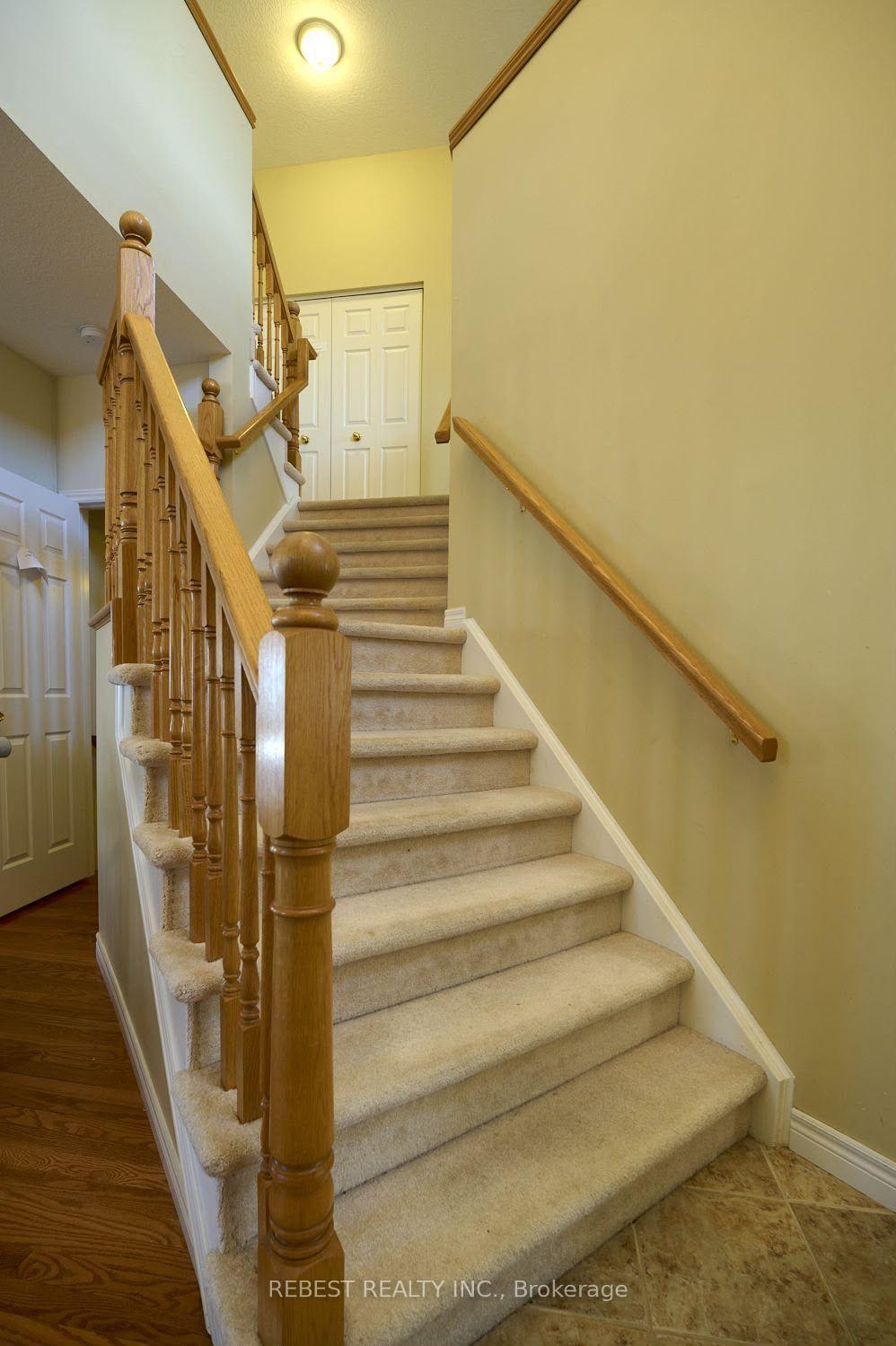 Photo 20 of 655 Interlaken Drive, Waterloo, Clair Hills — HOMEH