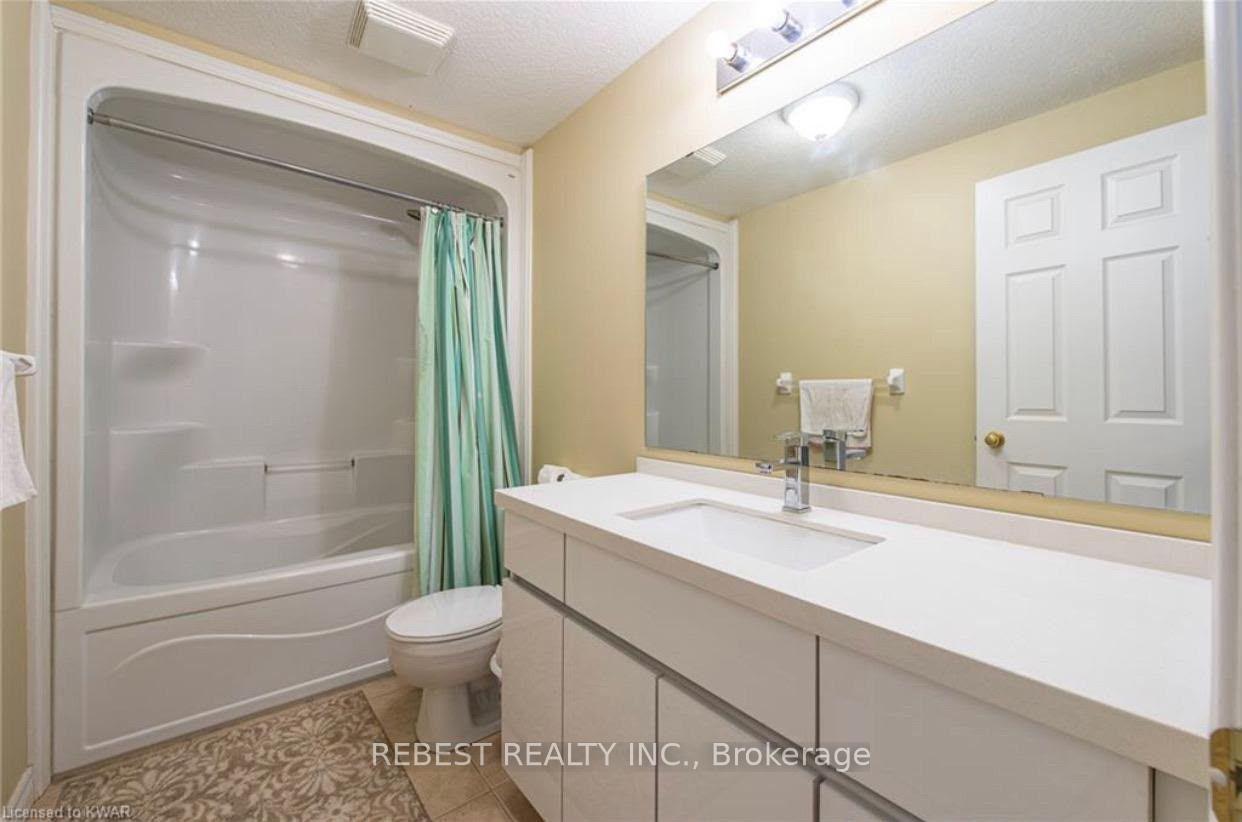Photo 30 of 655 Interlaken Drive, Waterloo, Clair Hills — HOMEH