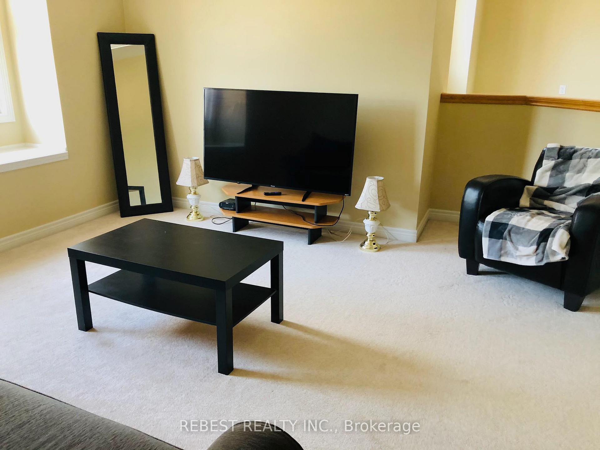 Photo 31 of 655 Interlaken Drive, Waterloo, Clair Hills — HOMEH