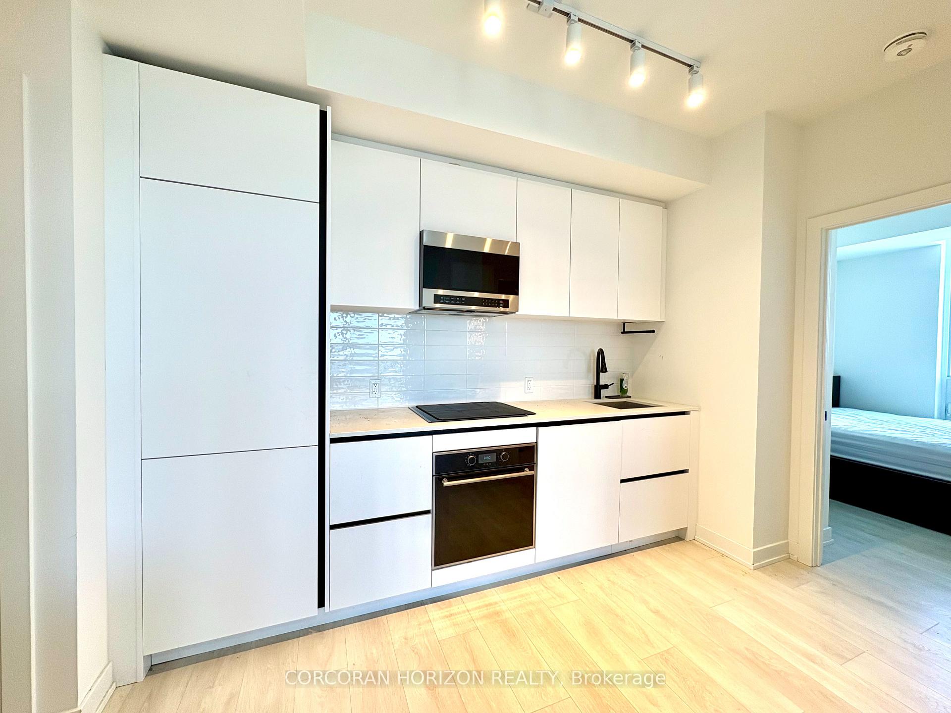 Photo 9 of Unit 2709, 117 Broadway Avenue, Toronto, Mount Pleasant West — HOMEH