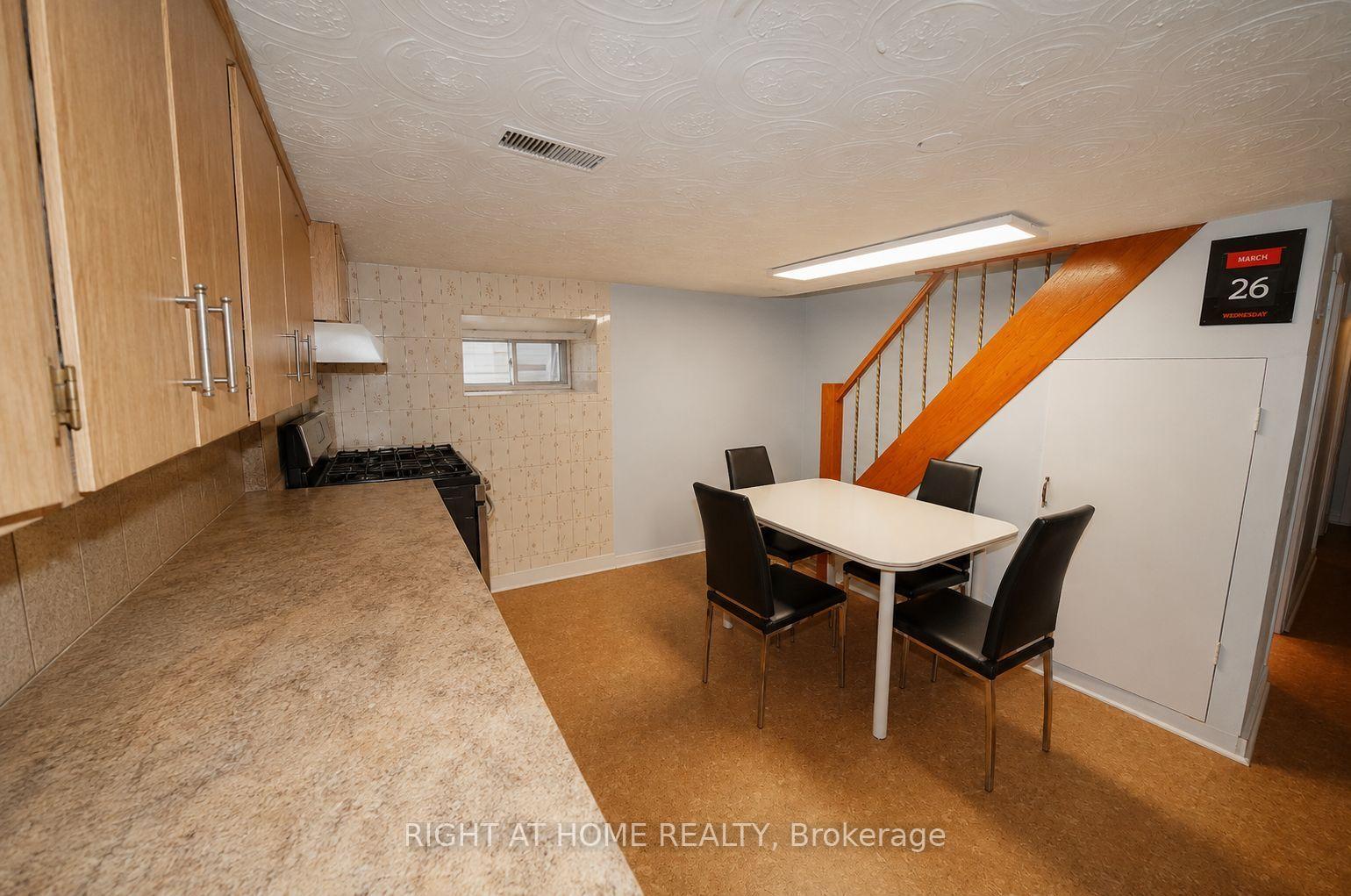 Photo 10 of 65 Salem Avenue, Toronto, Dovercourt-Wallace Emerson-Junction — HOMEH