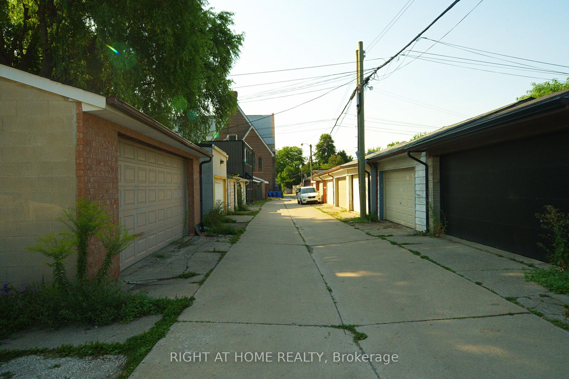 Photo 21 of 65 Salem Avenue, Toronto, Dovercourt-Wallace Emerson-Junction — HOMEH