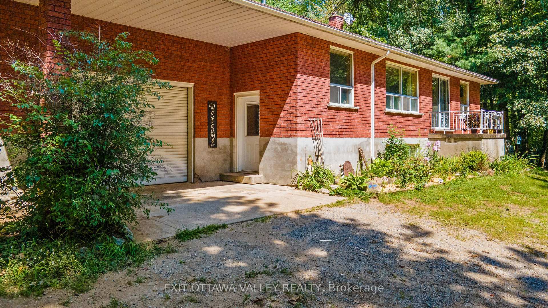 Photo 11 of 561 Long Lake Road, Madawaska Valley, Madawaska Valley — HOMEH