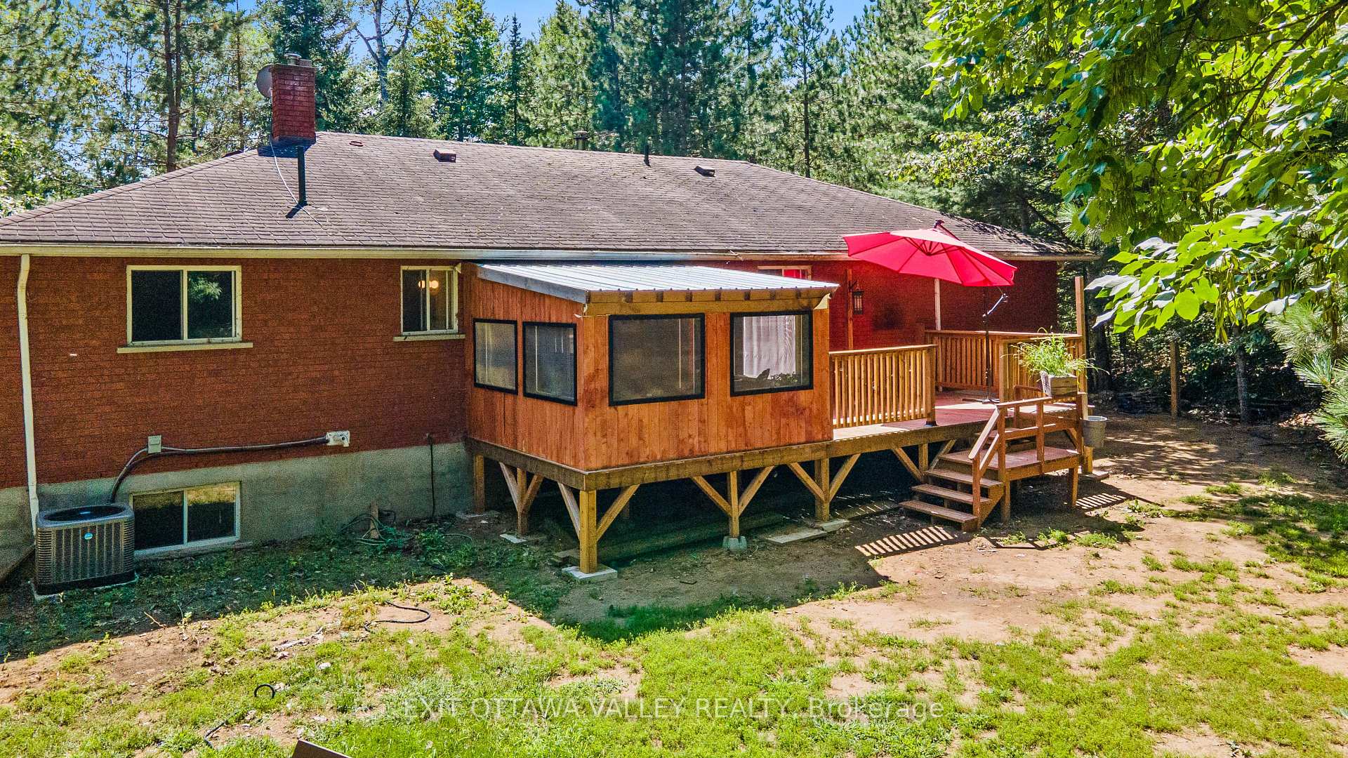 Photo 13 of 561 Long Lake Road, Madawaska Valley, Madawaska Valley — HOMEH