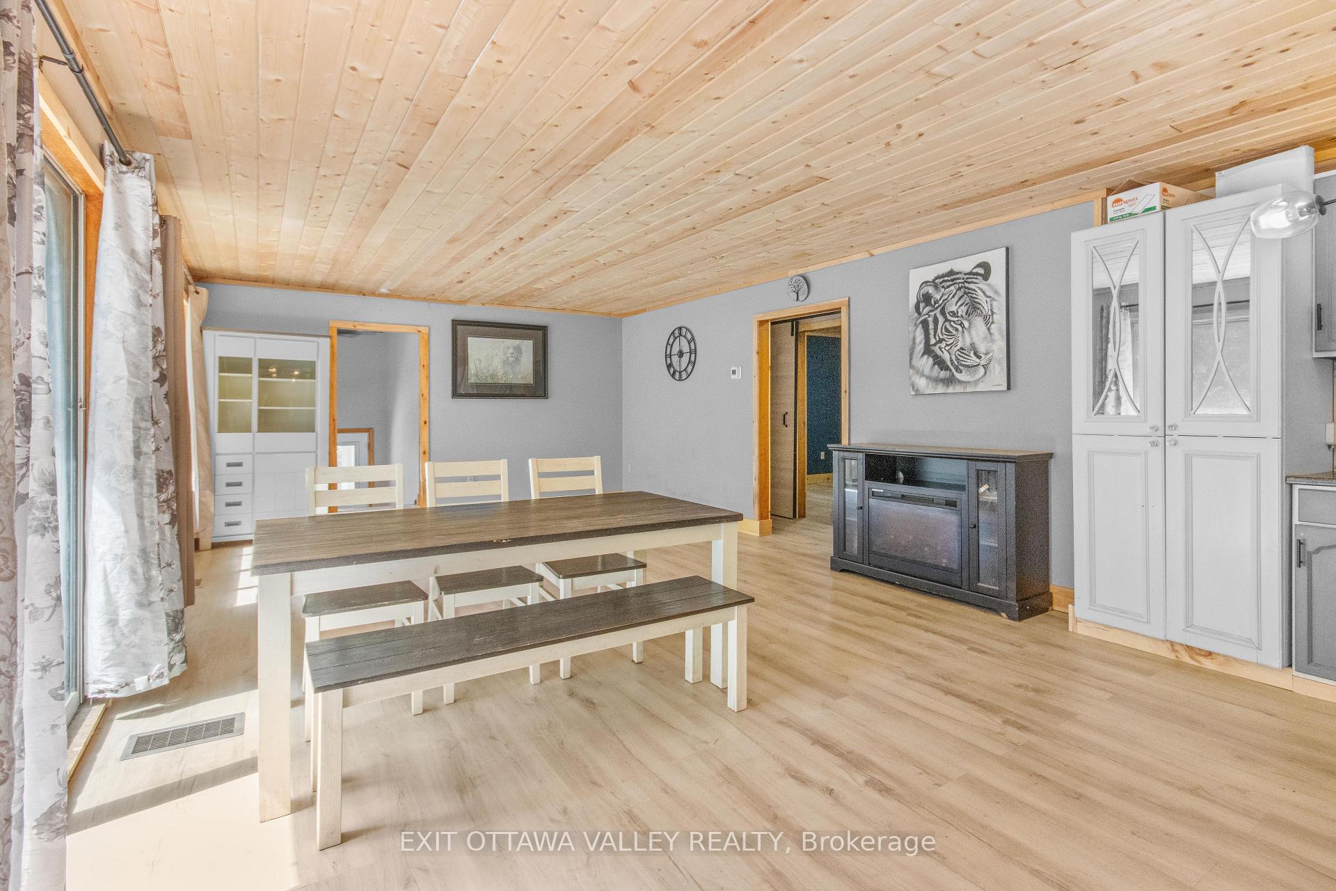 Photo 21 of 561 Long Lake Road, Madawaska Valley, Madawaska Valley — HOMEH