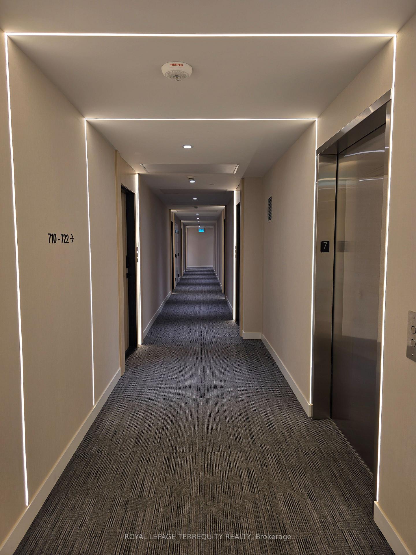 Photo 4 of Unit 709, 699 Sheppard Avenue E, North York, Bayview Village — HOMEH
