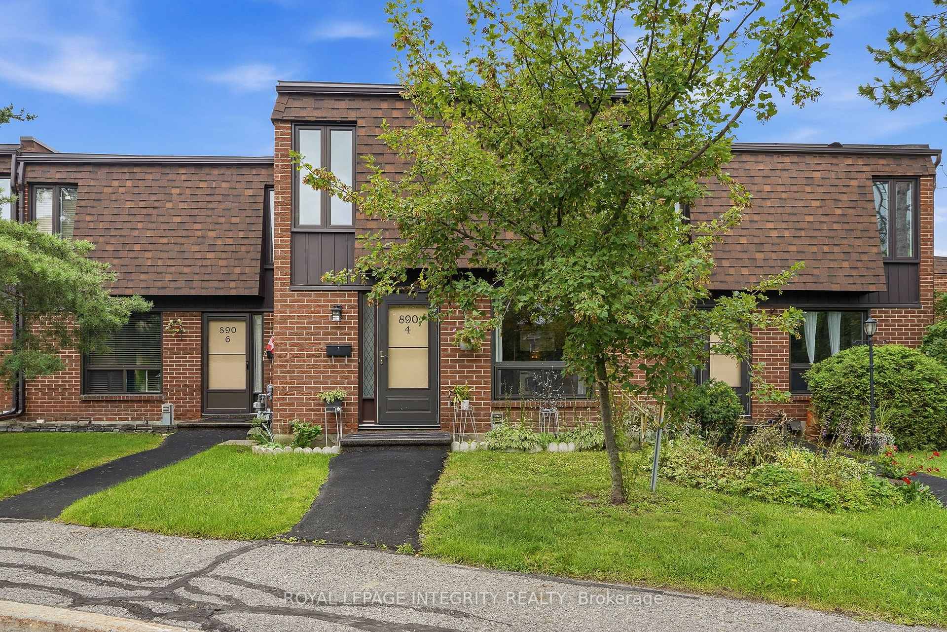 Photo 2 of Unit #4, 890 Cahill Drive W, Ottawa, Hunt Club — HOMEH