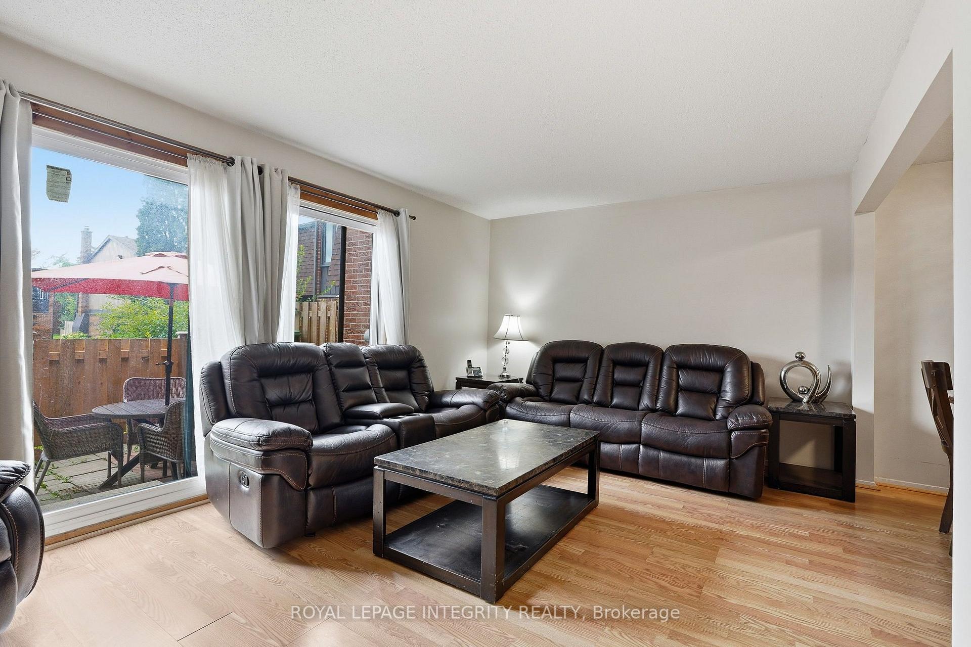 Photo 14 of Unit #4, 890 Cahill Drive W, Ottawa, Hunt Club — HOMEH