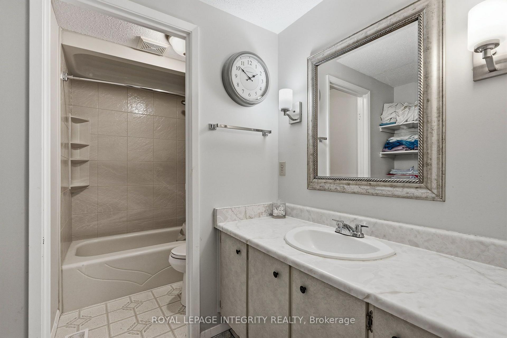 Photo 19 of Unit #4, 890 Cahill Drive W, Ottawa, Hunt Club — HOMEH