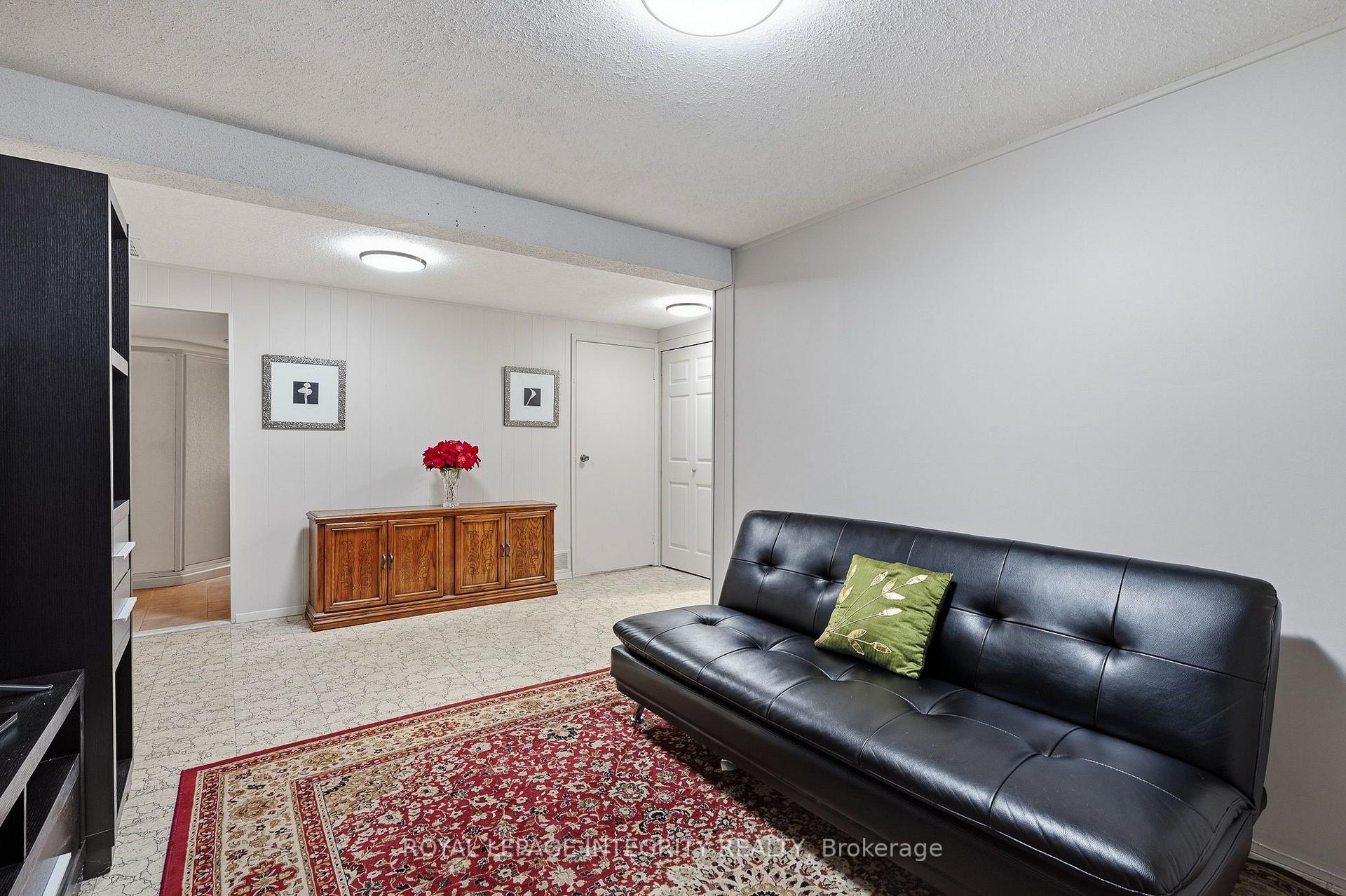 Photo 24 of Unit #4, 890 Cahill Drive W, Ottawa, Hunt Club — HOMEH