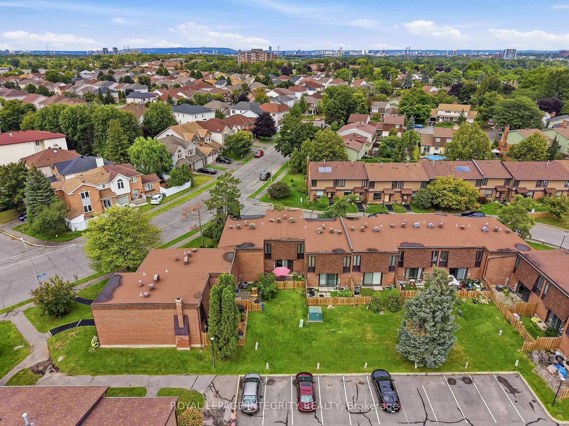 Photo 34 of Unit #4, 890 Cahill Drive W, Ottawa, Hunt Club — HOMEH