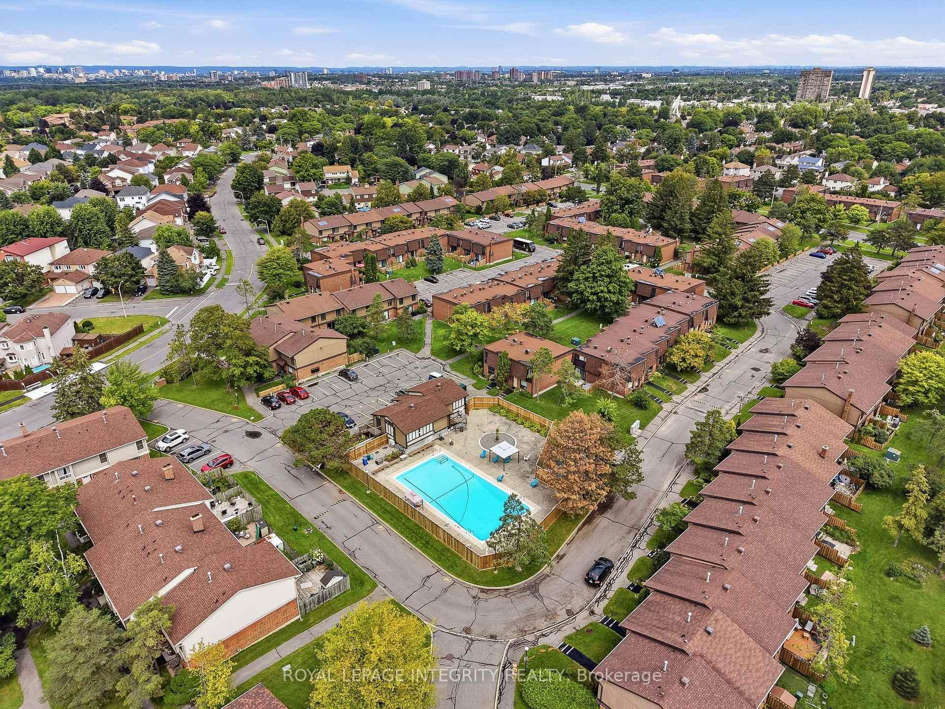 Photo 38 of Unit #4, 890 Cahill Drive W, Ottawa, Hunt Club — HOMEH