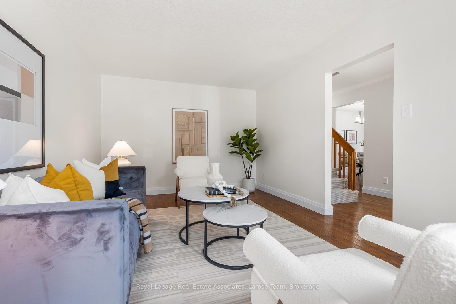 Photo 6 of 3243 Ulman Road, Oakville, Bronte — HOMEH
