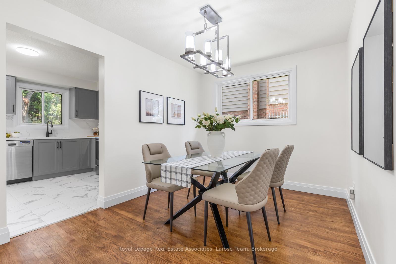 Photo 9 of 3243 Ulman Road, Oakville, Bronte — HOMEH