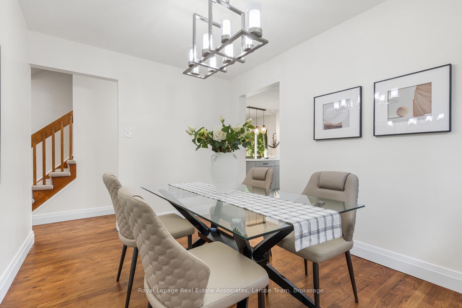 Photo 10 of 3243 Ulman Road, Oakville, Bronte — HOMEH