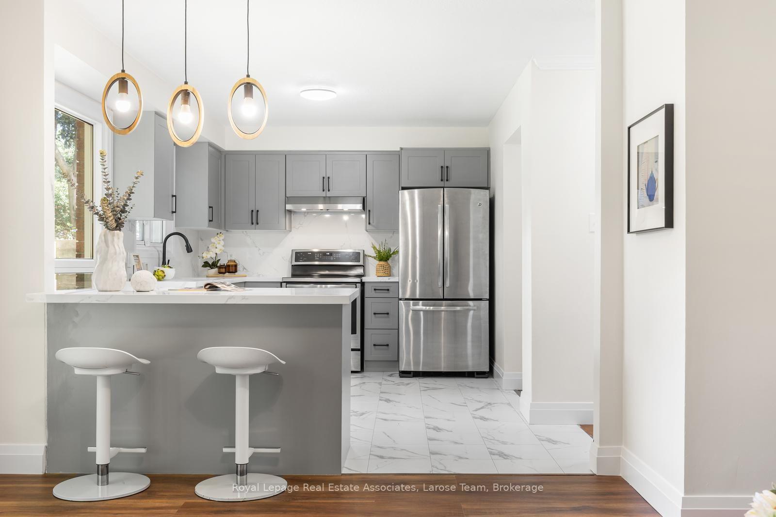 Photo 15 of 3243 Ulman Road, Oakville, Bronte — HOMEH