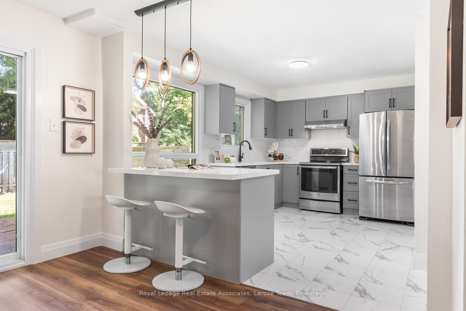 Photo 16 of 3243 Ulman Road, Oakville, Bronte — HOMEH