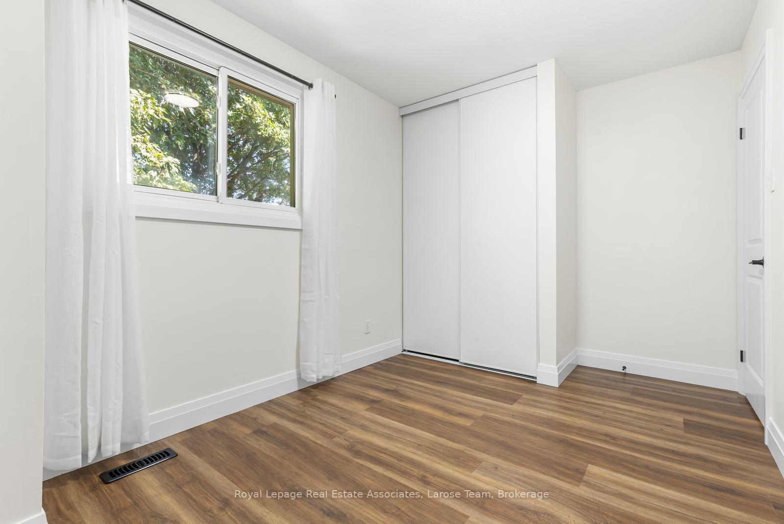 Photo 39 of 3243 Ulman Road, Oakville, Bronte — HOMEH