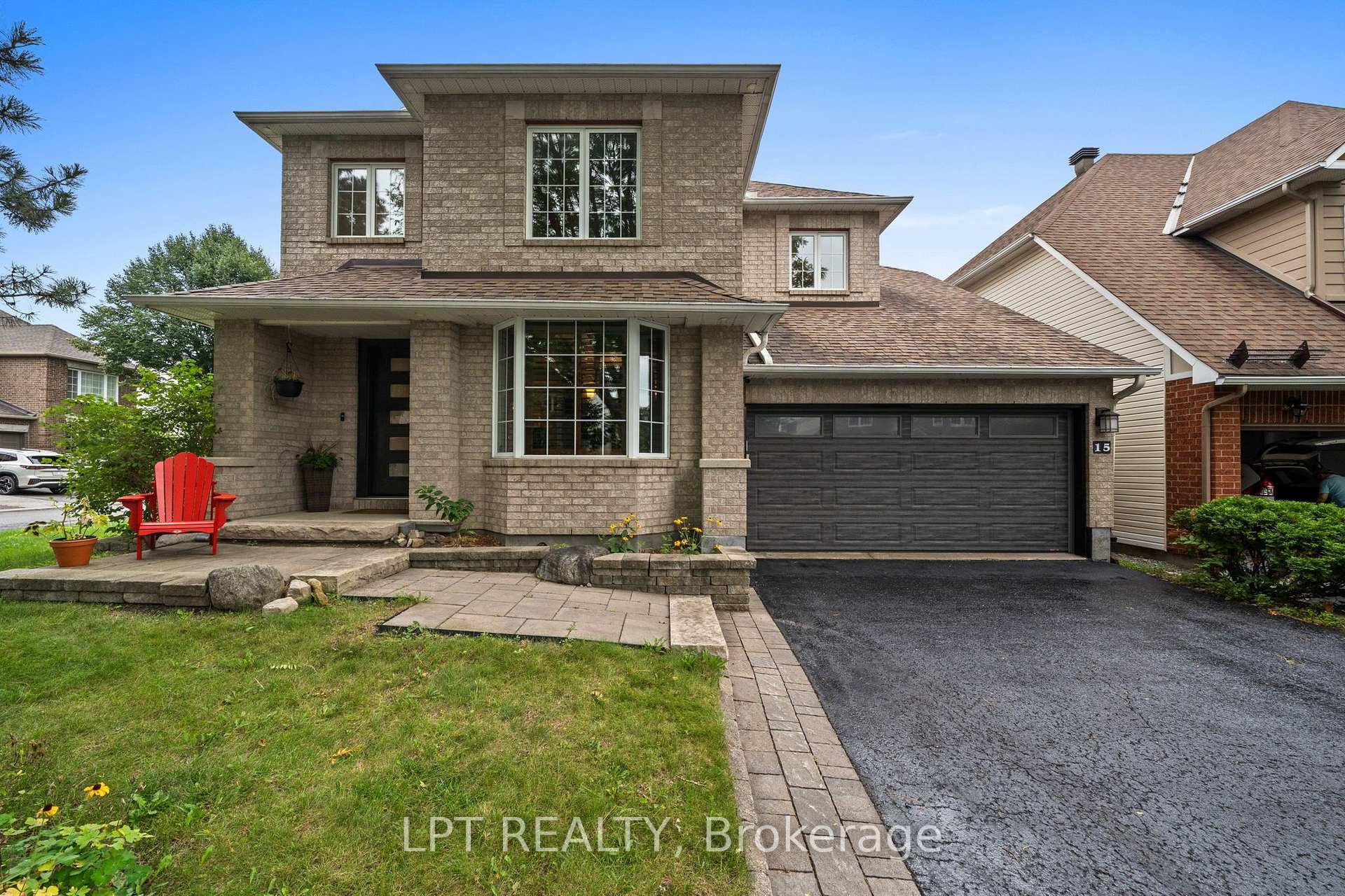 Photo 3 of 15 Spalding Avenue, Ottawa, Kanata - Morgan's Grant/South March — HOMEH