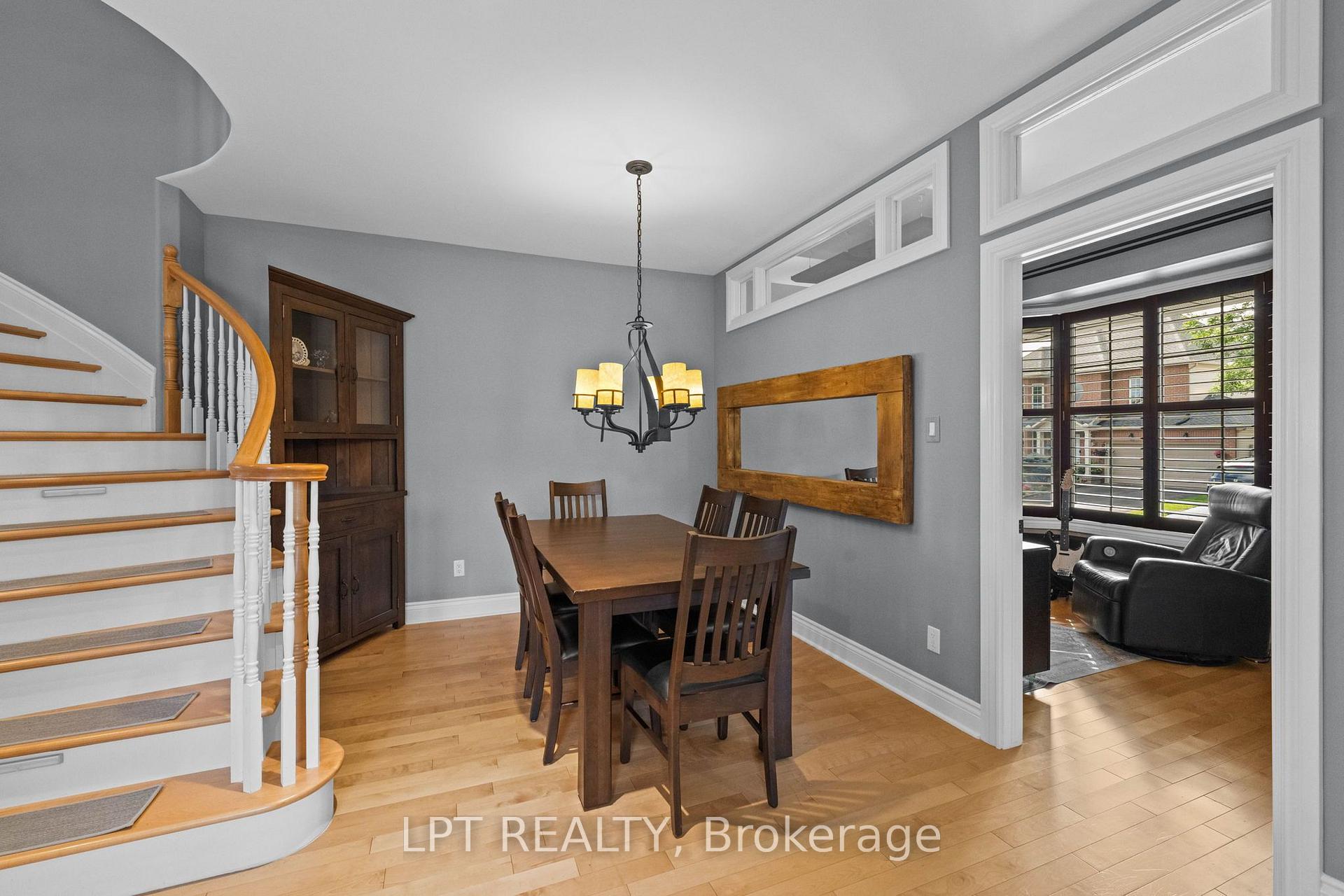 Photo 7 of 15 Spalding Avenue, Ottawa, Kanata - Morgan's Grant/South March — HOMEH