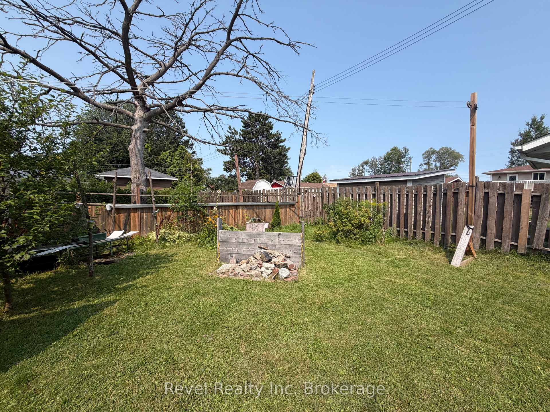 Photo 8 of 209 Salter Street, West Nipissing, Sturgeon Falls — HOMEH