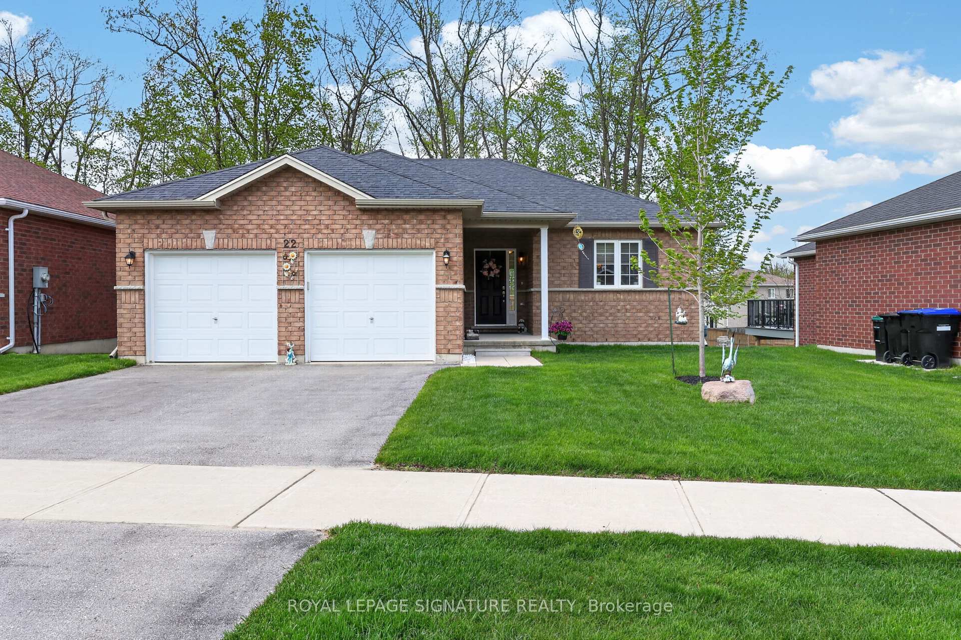 Photo 10 of 22 Hunter Avenue, Tay, Victoria Harbour — HOMEH