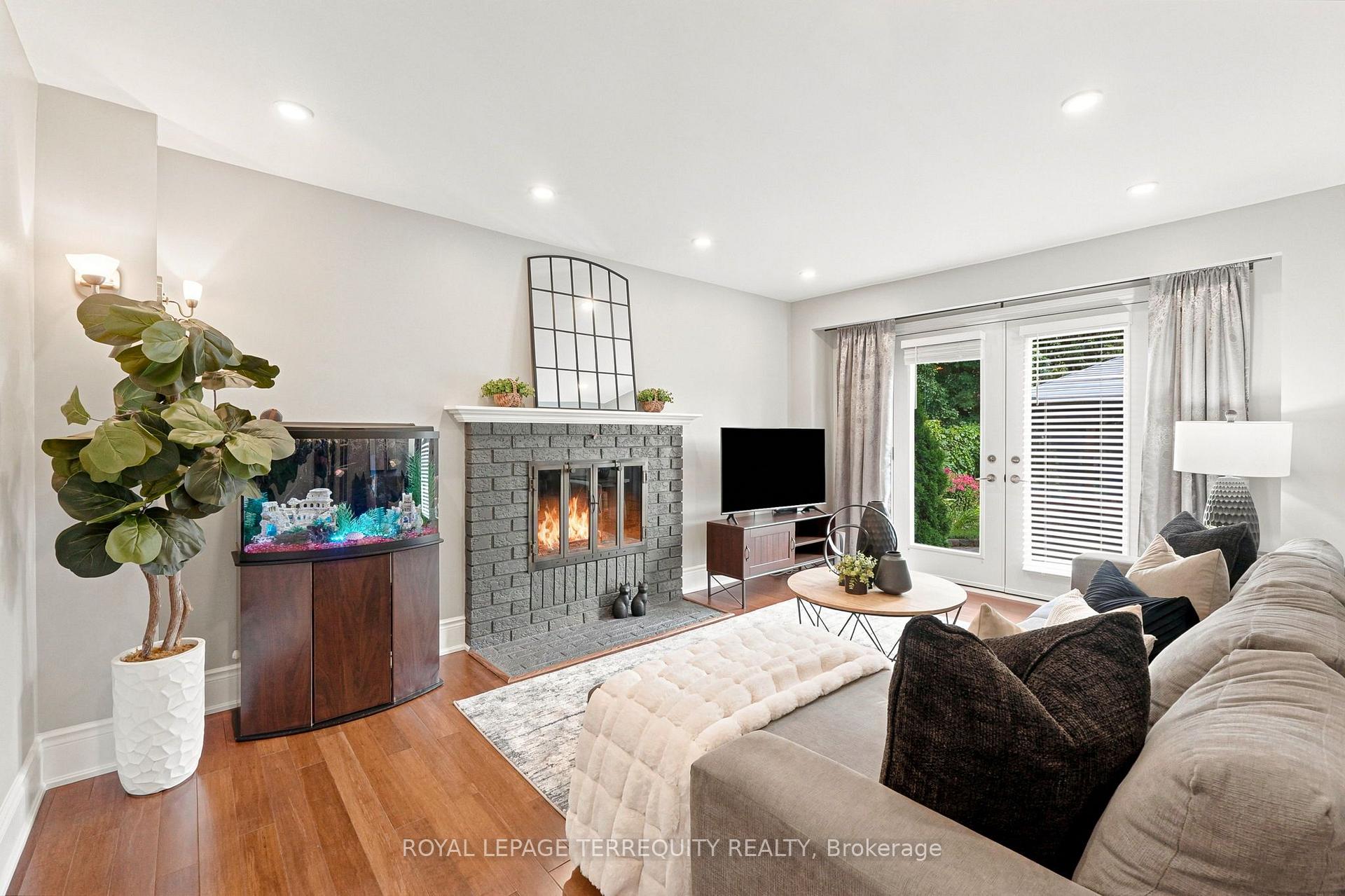 Photo 15 of 2656 Spruce Needle Drive, Mississauga, Erin Mills — HOMEH
