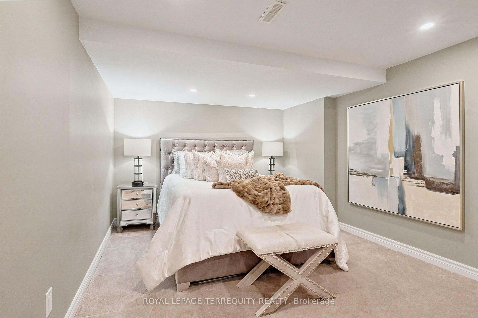 Photo 38 of 2656 Spruce Needle Drive, Mississauga, Erin Mills — HOMEH