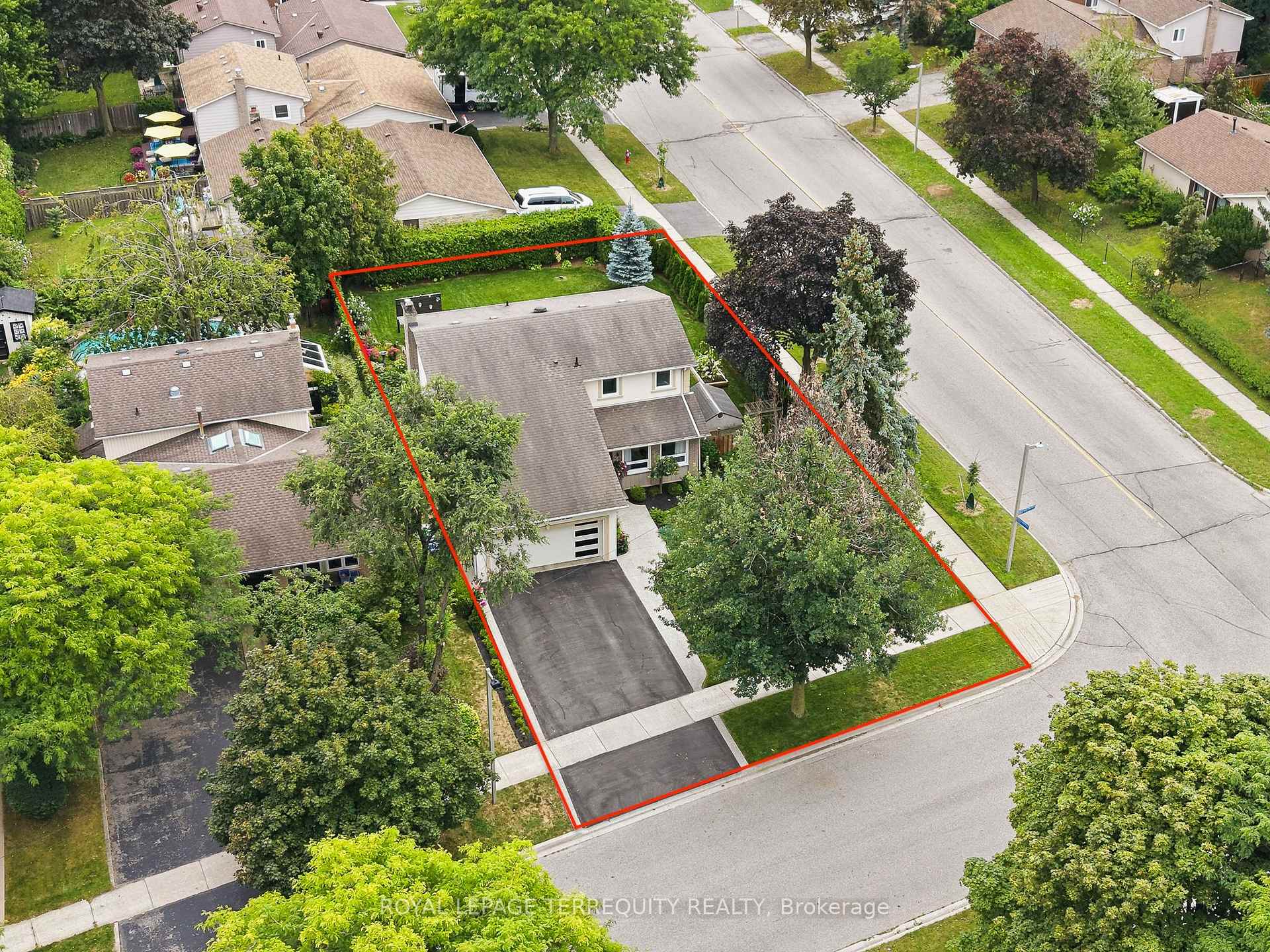 Photo 50 of 2656 Spruce Needle Drive, Mississauga, Erin Mills — HOMEH