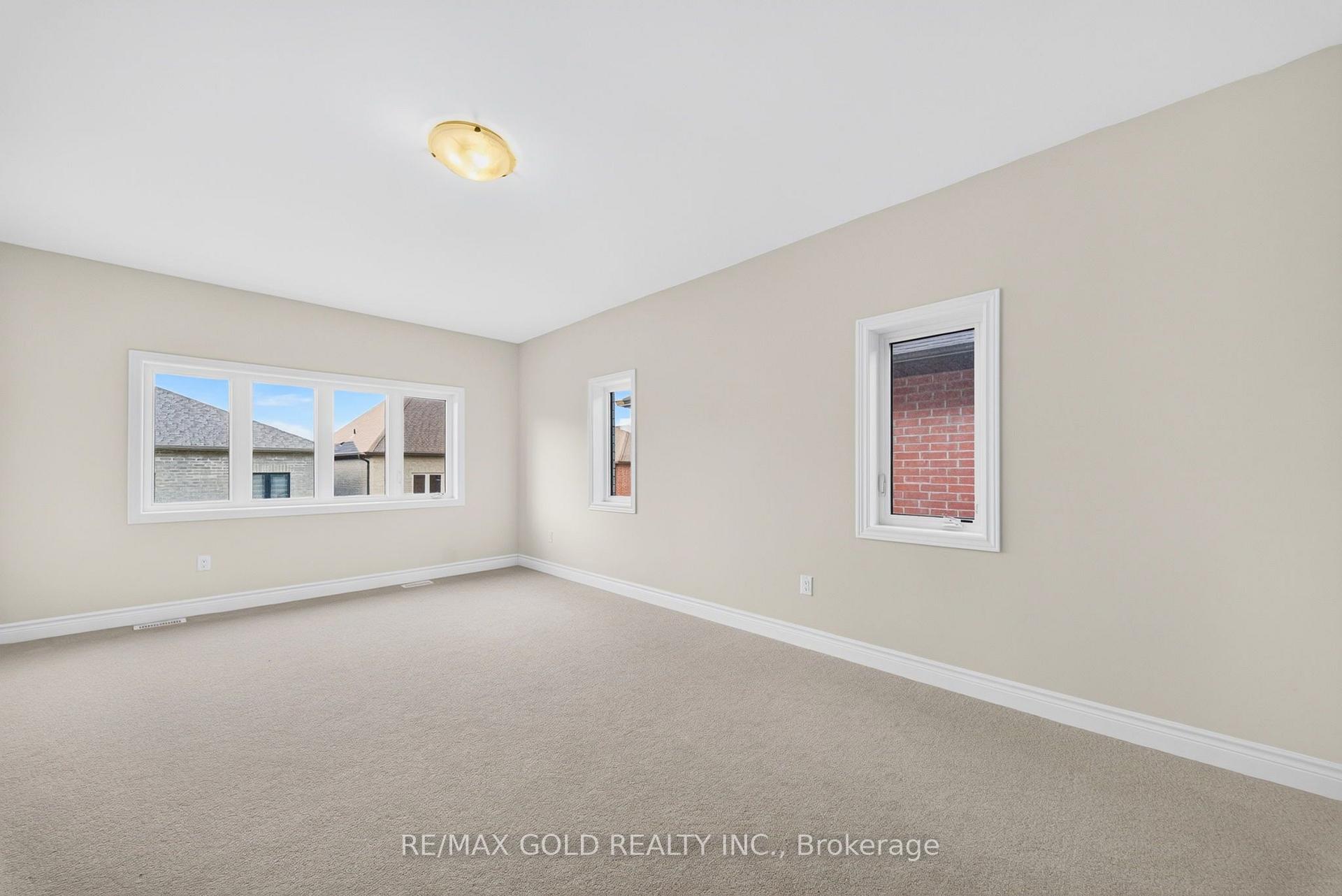 Photo 26 of 11 Keyworth Crescent, Brampton, Sandringham-Wellington North — HOMEH