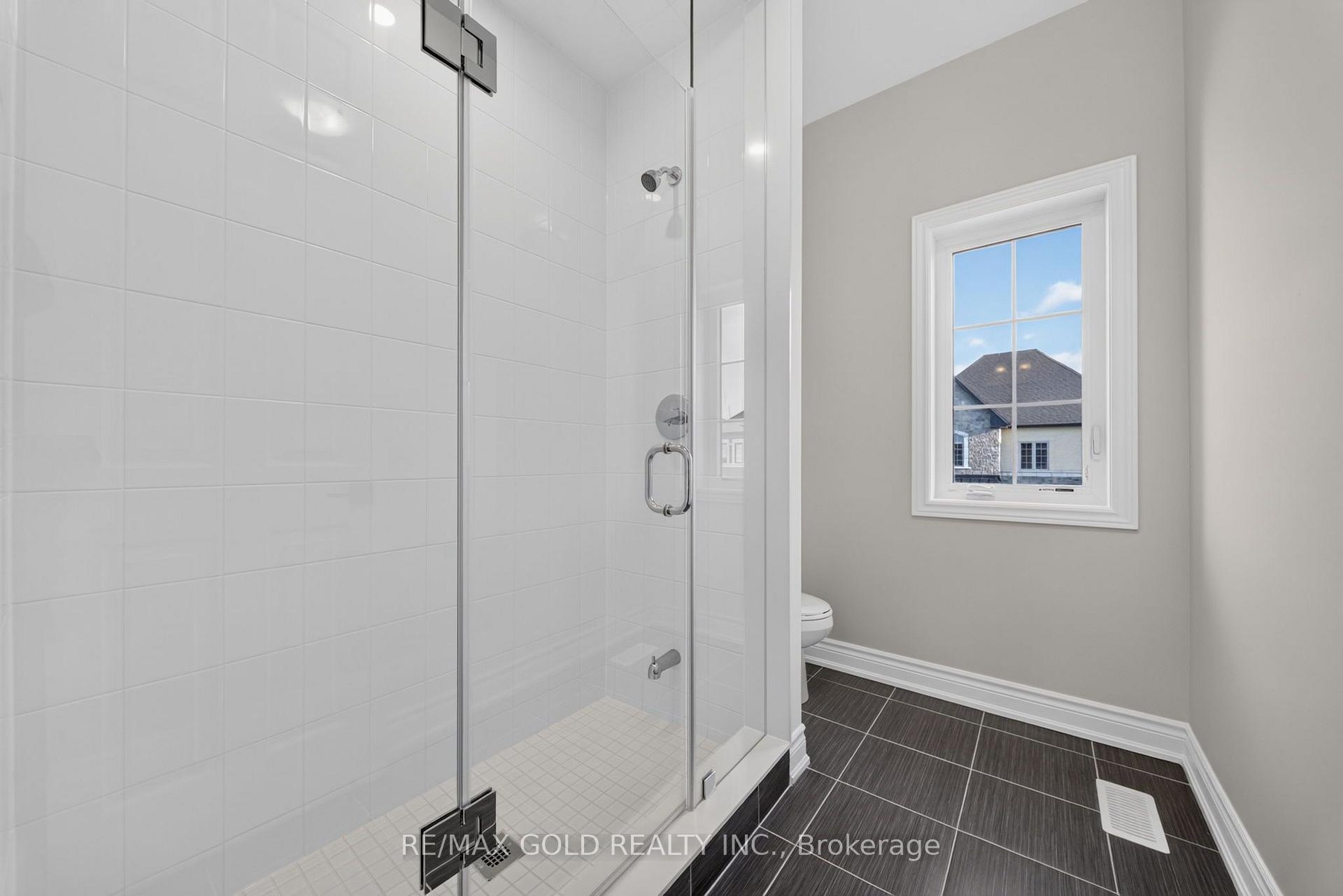 Photo 36 of 11 Keyworth Crescent, Brampton, Sandringham-Wellington North — HOMEH
