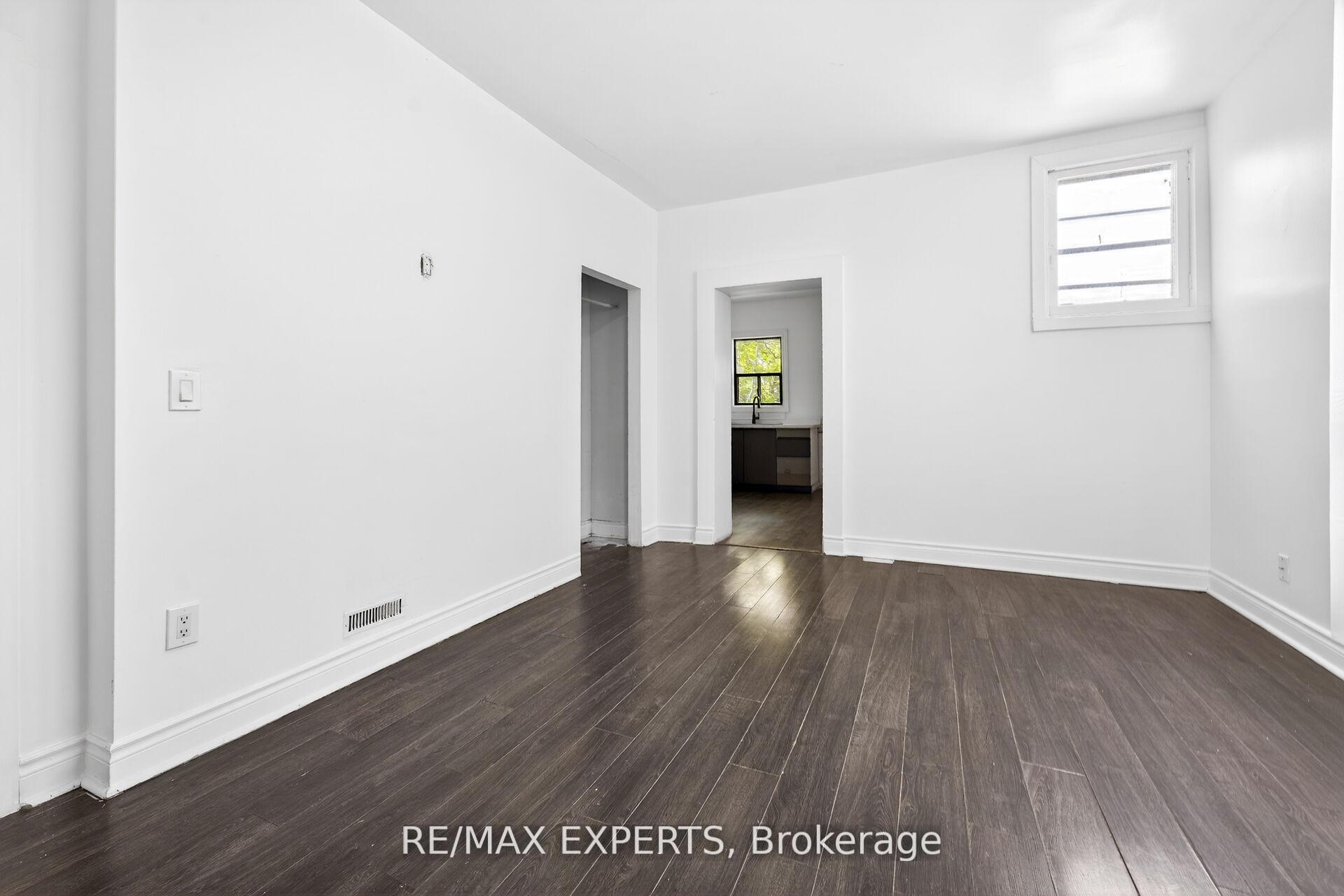 Photo 12 of 99 Leeming Street, Hamilton, Landsdale — HOMEH