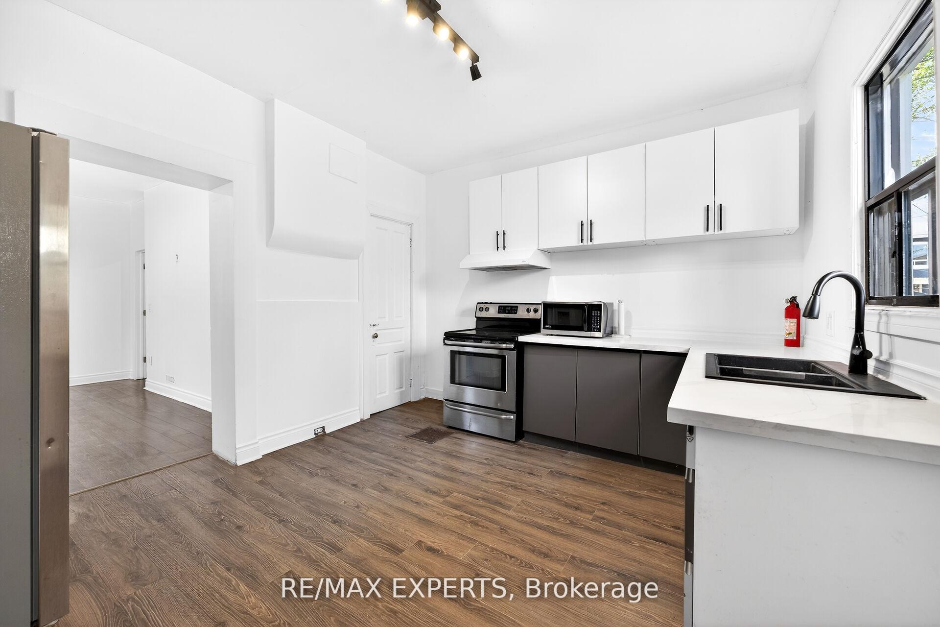 Photo 13 of 99 Leeming Street, Hamilton, Landsdale — HOMEH